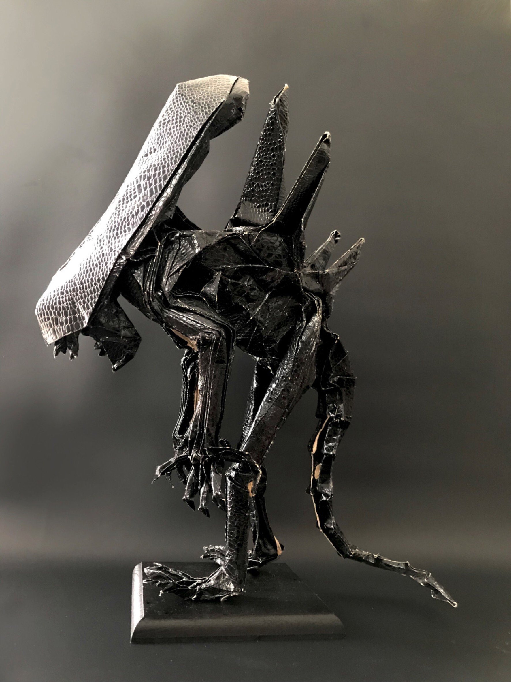 8月、エイリアンを折る。｜西田シャトナー