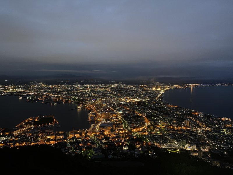 2日目のハイライトは函館山からの夜景。これは絶景でした！