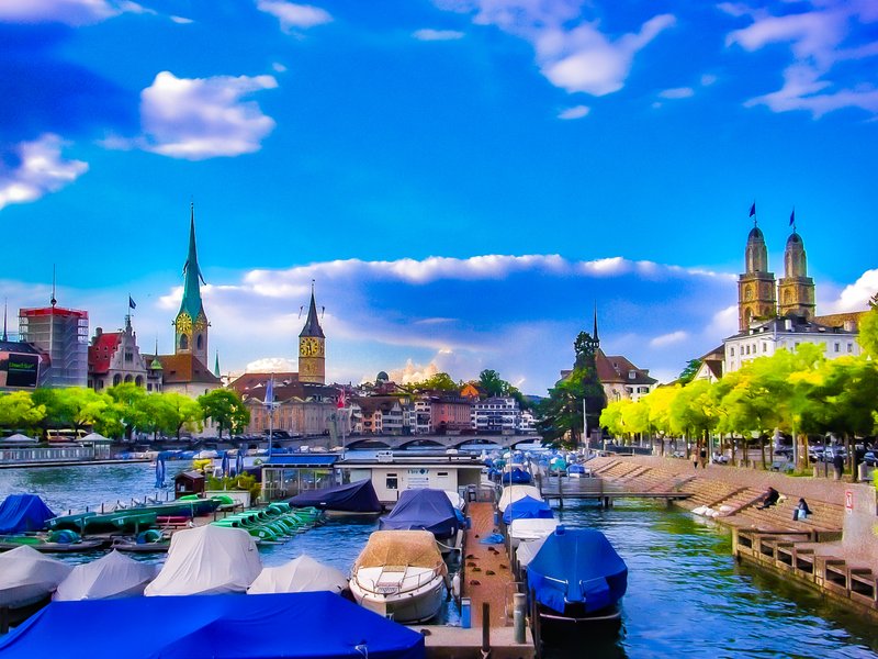 @ Limmat River, Zurich, Switzerland.  #写真　#写真好きな人と繋がりたい　#2010年欧州大旅行　#チューリッヒ　#スイス