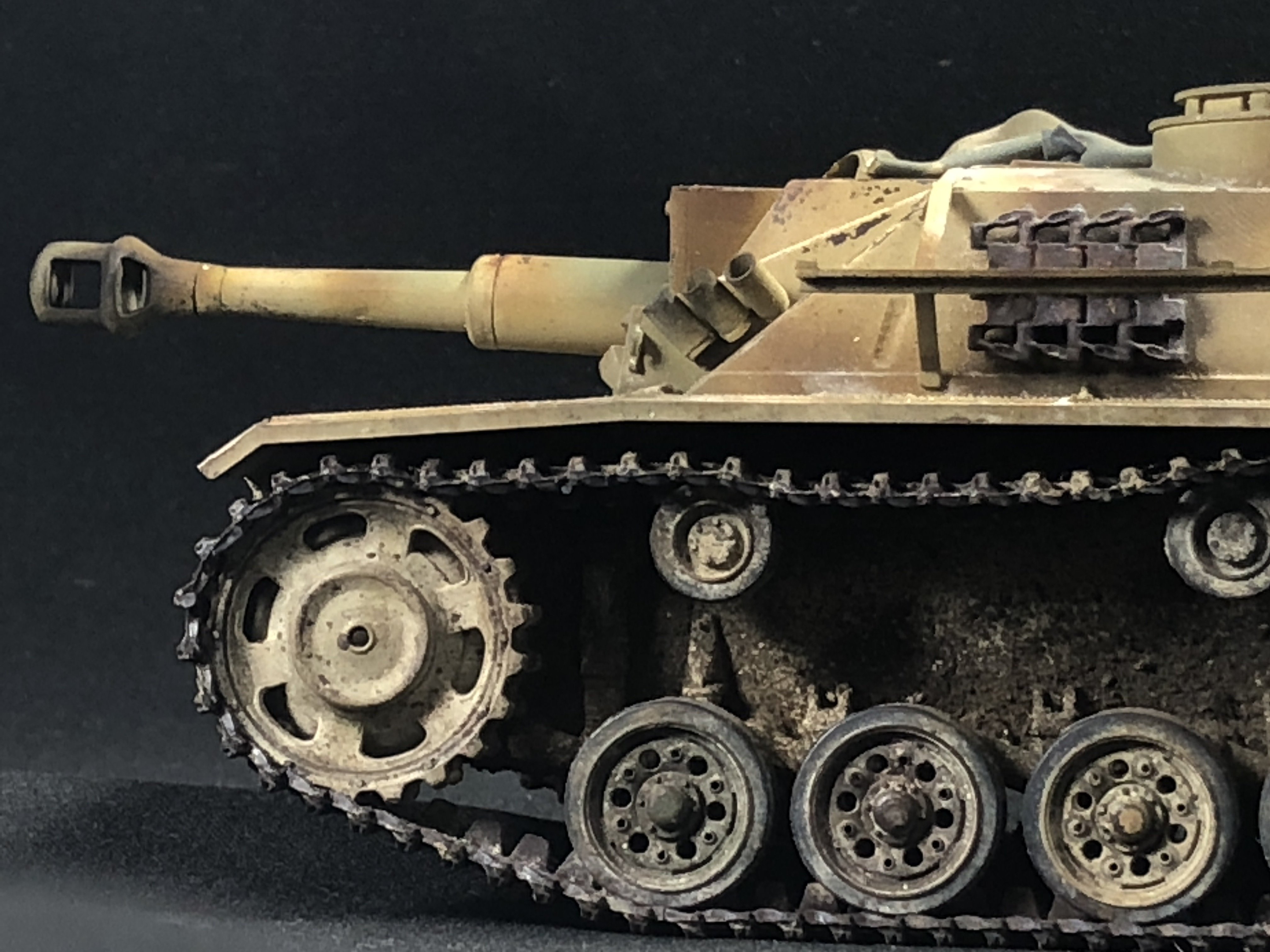 タミヤ 1/35 ドイツ軍３号突撃砲G型 塗装済み 完成品
