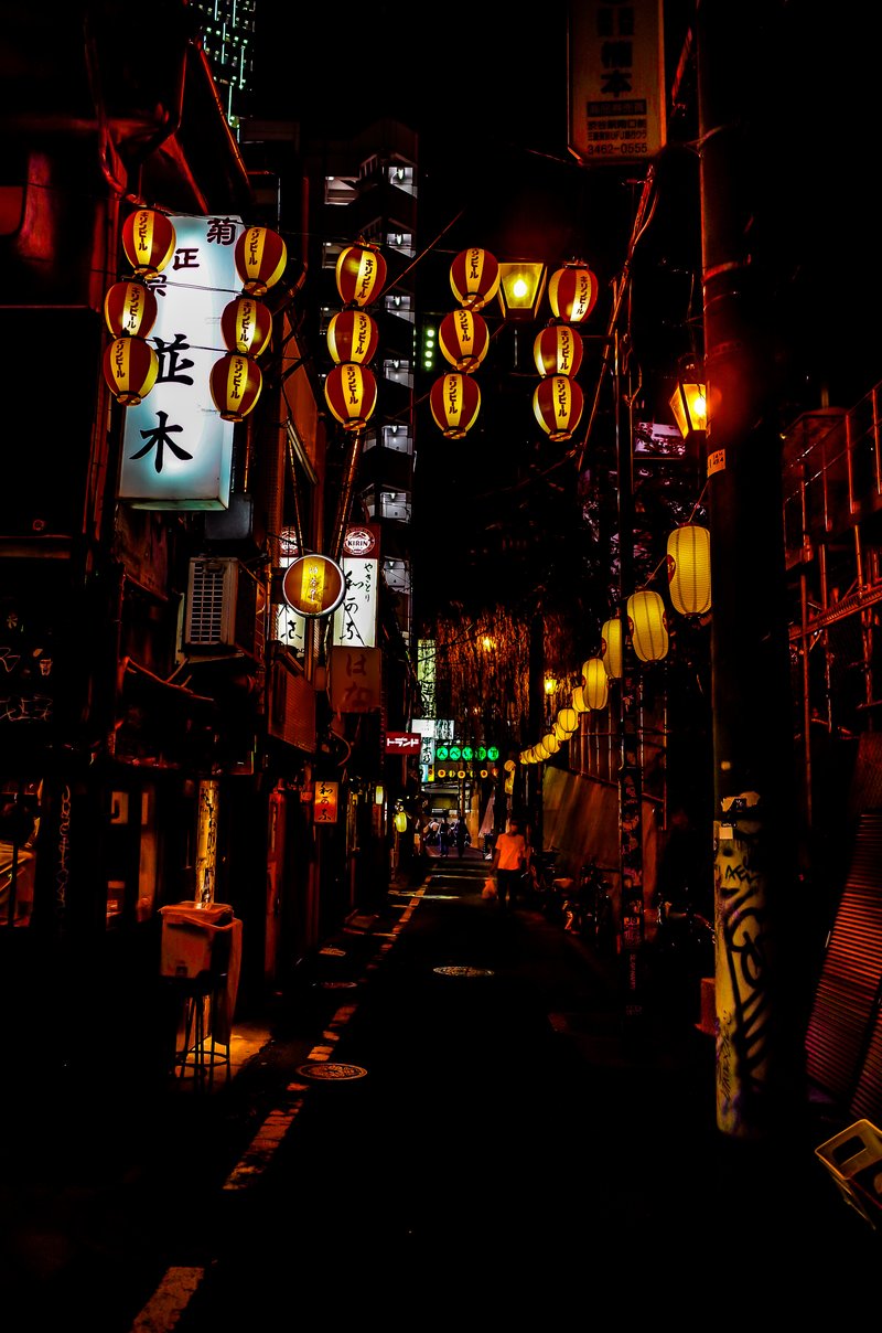 @ Shibuya, Tokyo.  #写真　#写真好きな人と繋がりたい　#渋谷　#のんべい横丁　#スナップ写真