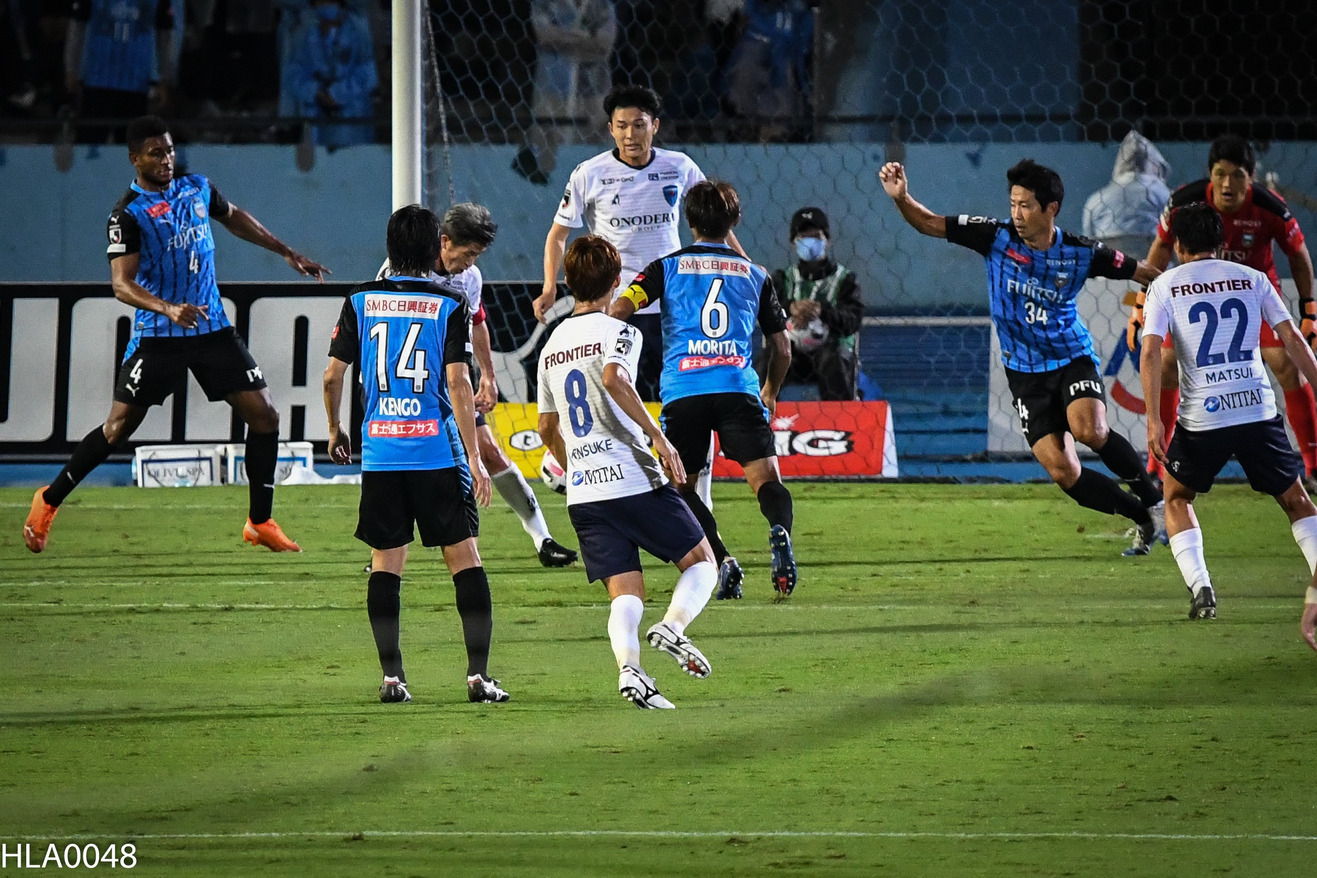 前半終了間際 カズのポストプレー 年9月23日 フロンターレ対横浜fc戦 Hla0048 Note 前半終了間際 カズのポストプレー 年9月23日 フロンターレ対横浜fc戦 Hla0048 Note