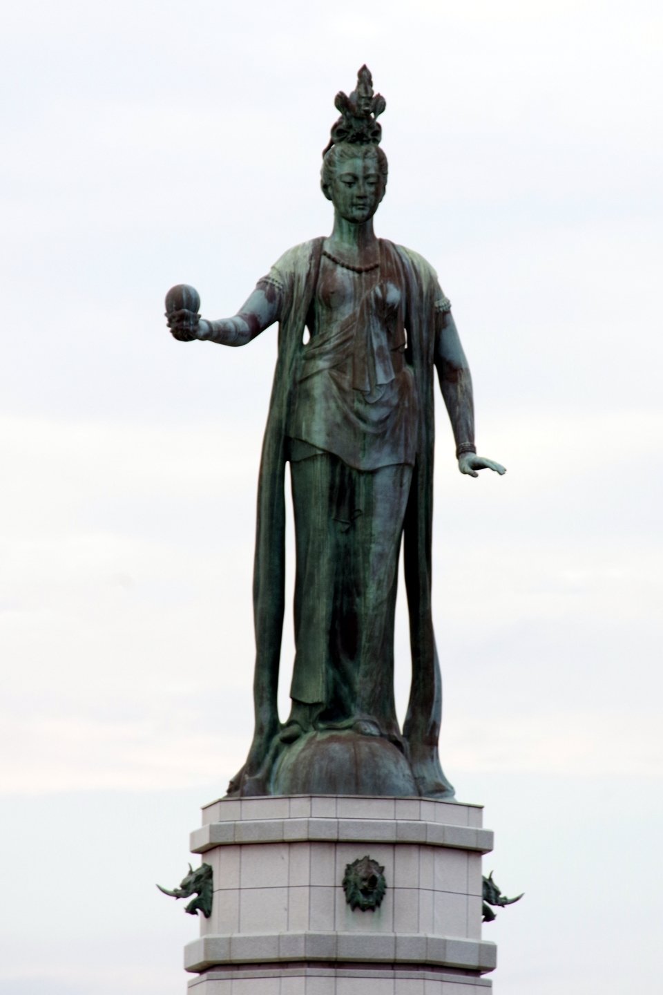 龍女神像｜佐久間ディック