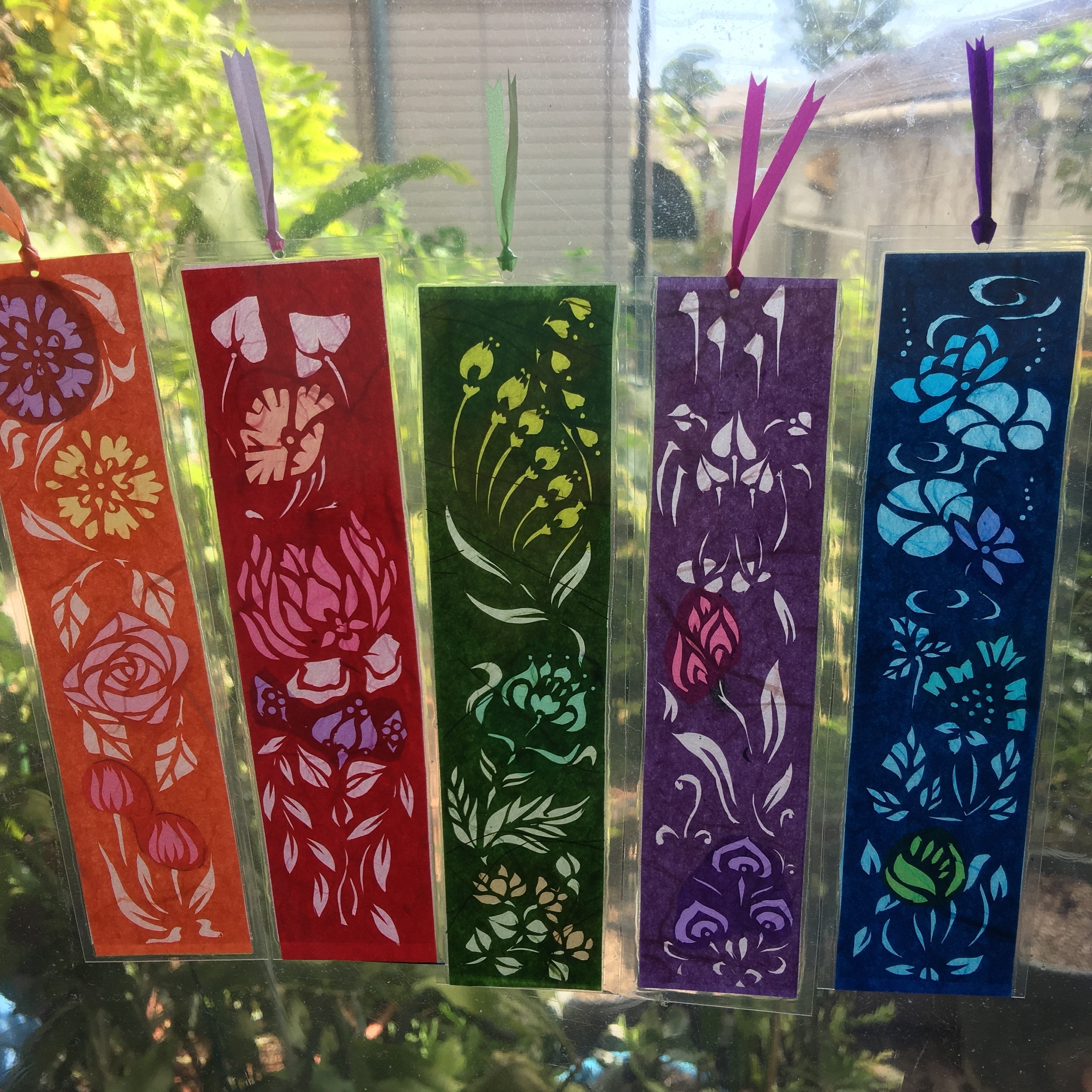 切り絵アート 栞 Frau Schnitt Note