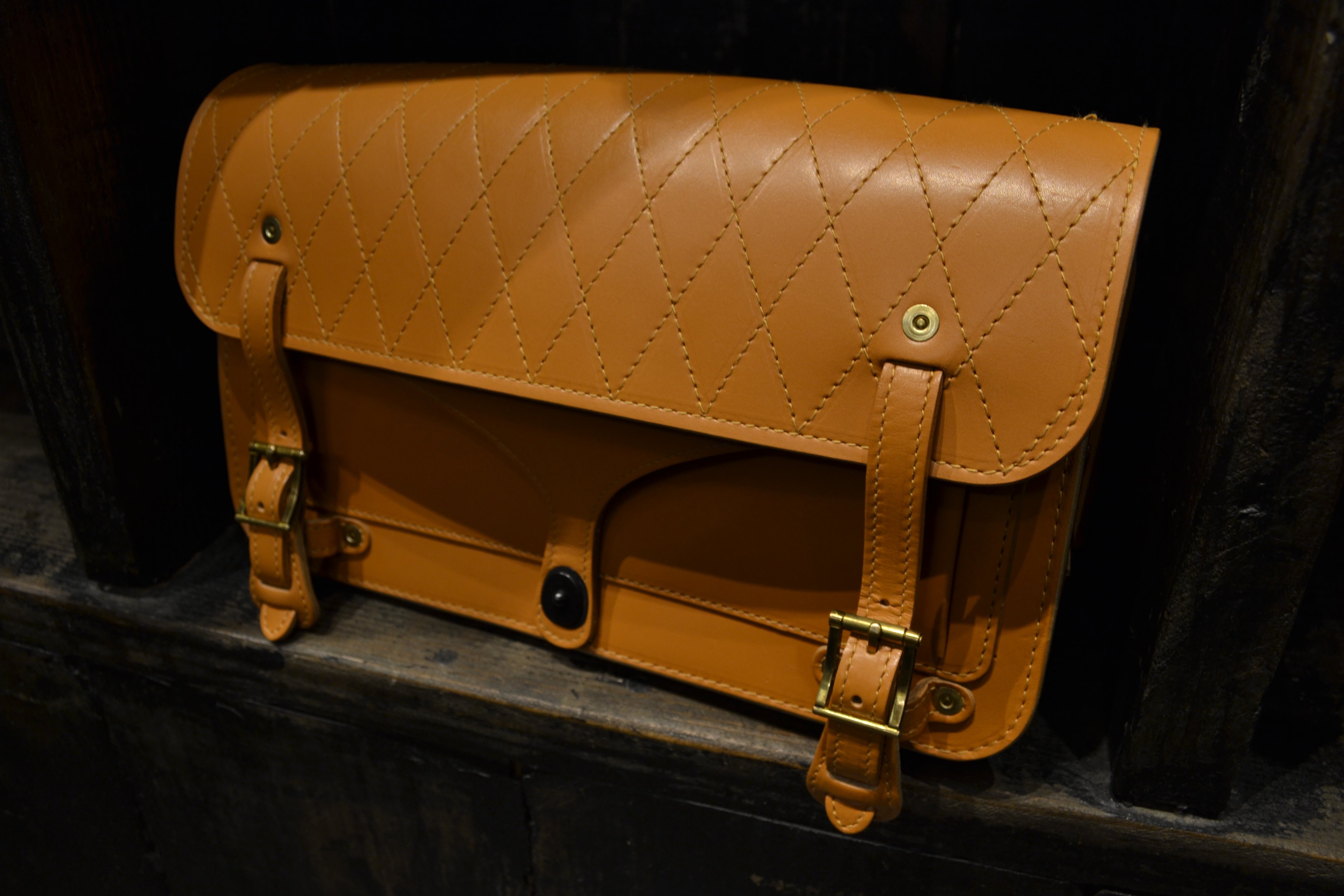 Body Bag Lucifer｜Hony Hills 