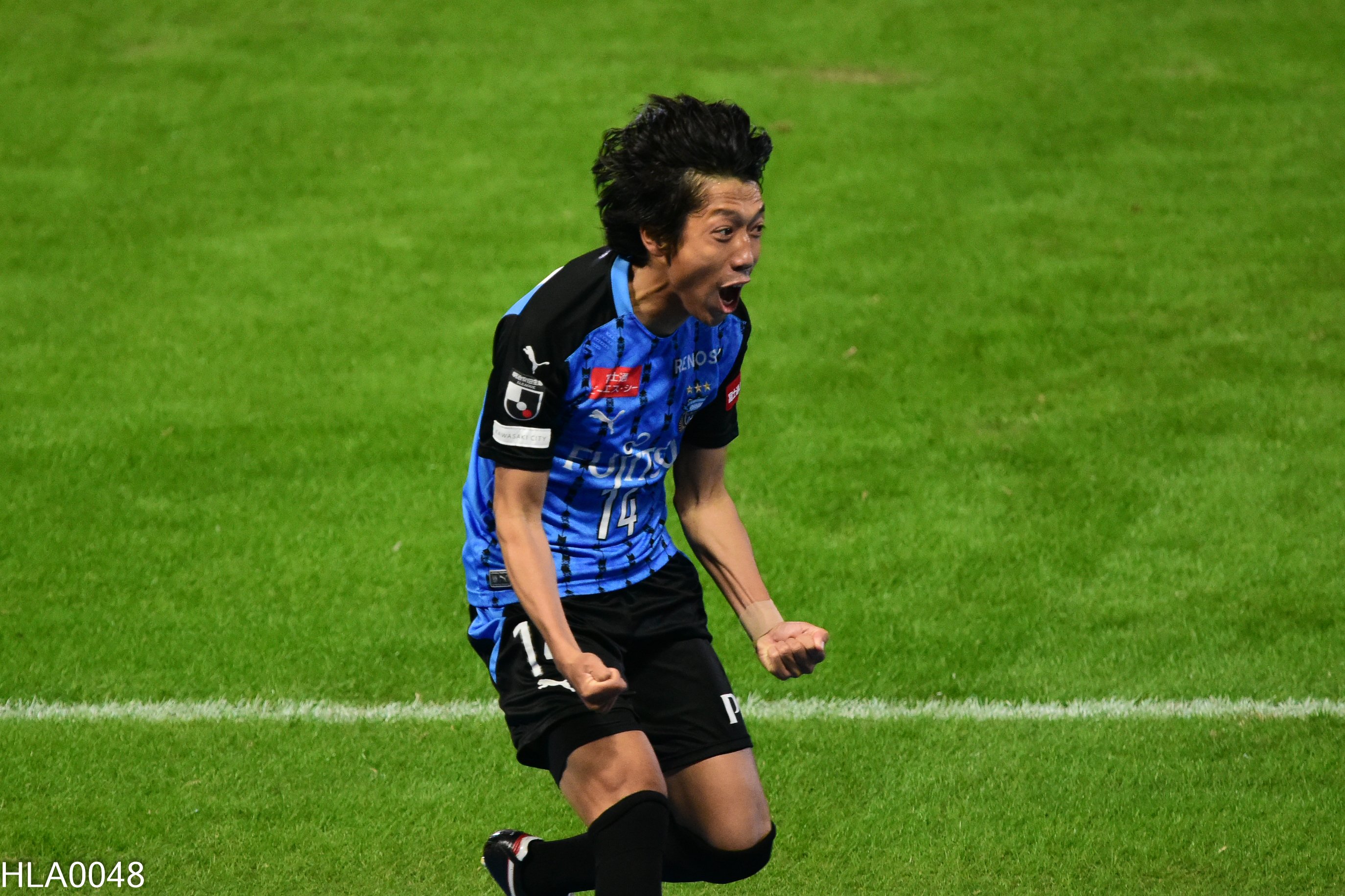 あのとき、ゴールを決めていたら？：2010年6月29日の中村憲剛｜HLA0048