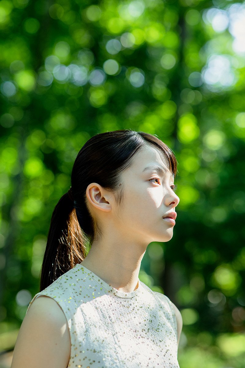 光に照らされた美少女の横顔 南琴奈 少女記録 編集長 運営人 Note
