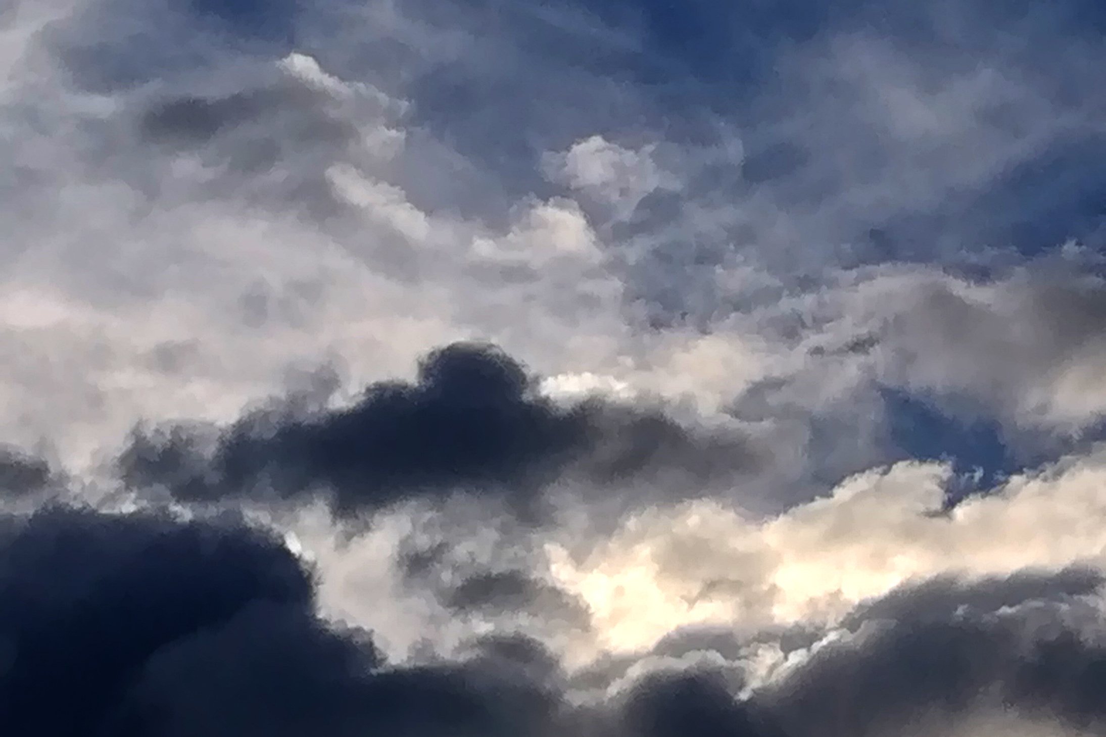 ドラマチックな雲の世界｜雲写真