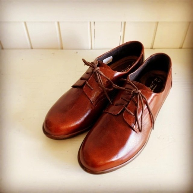 Naot Kedma 赤茶色 37インチ 入荷しました こまもの屋torotoro Note
