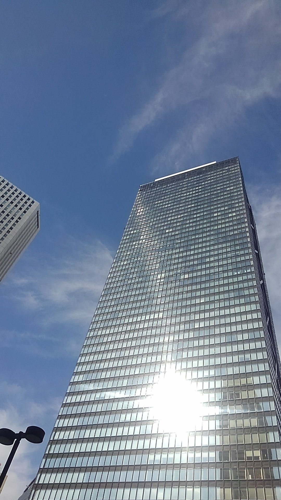 青空と曇り空 マツカン Note