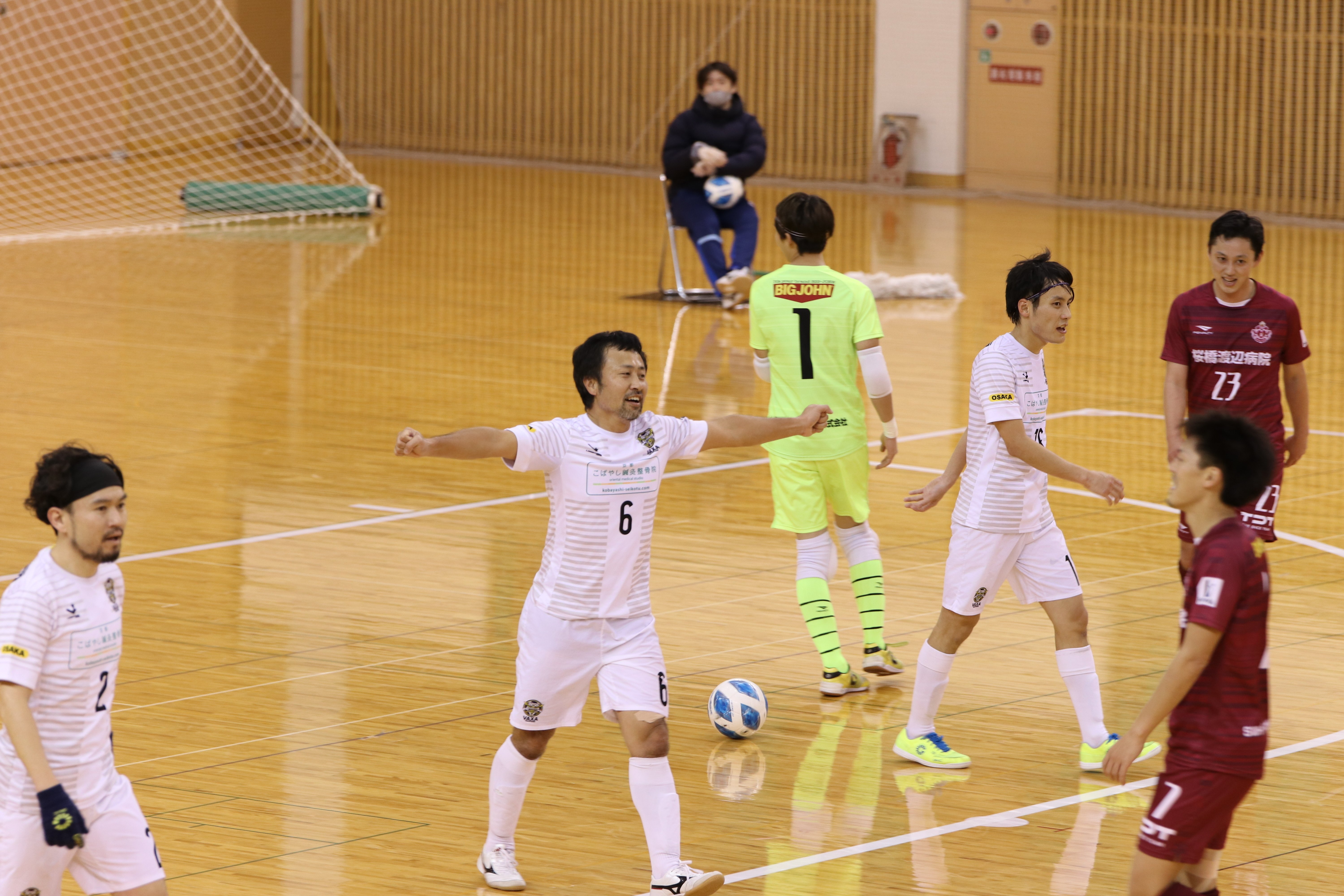 12 関西フットサルリーグ１部 順位決定戦 Swh西宮futsalclub ヴァクサ高槻 Aiko Note