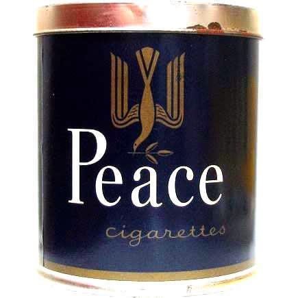 おはようございます 今日1月13日はタバコの日です 1946年に ピース が10本入り7円で初めて発売されたことに由来するとか 今や価格的にも高級品になってしまいましたね おはよう タバコ Kozo Tokuhiro Note