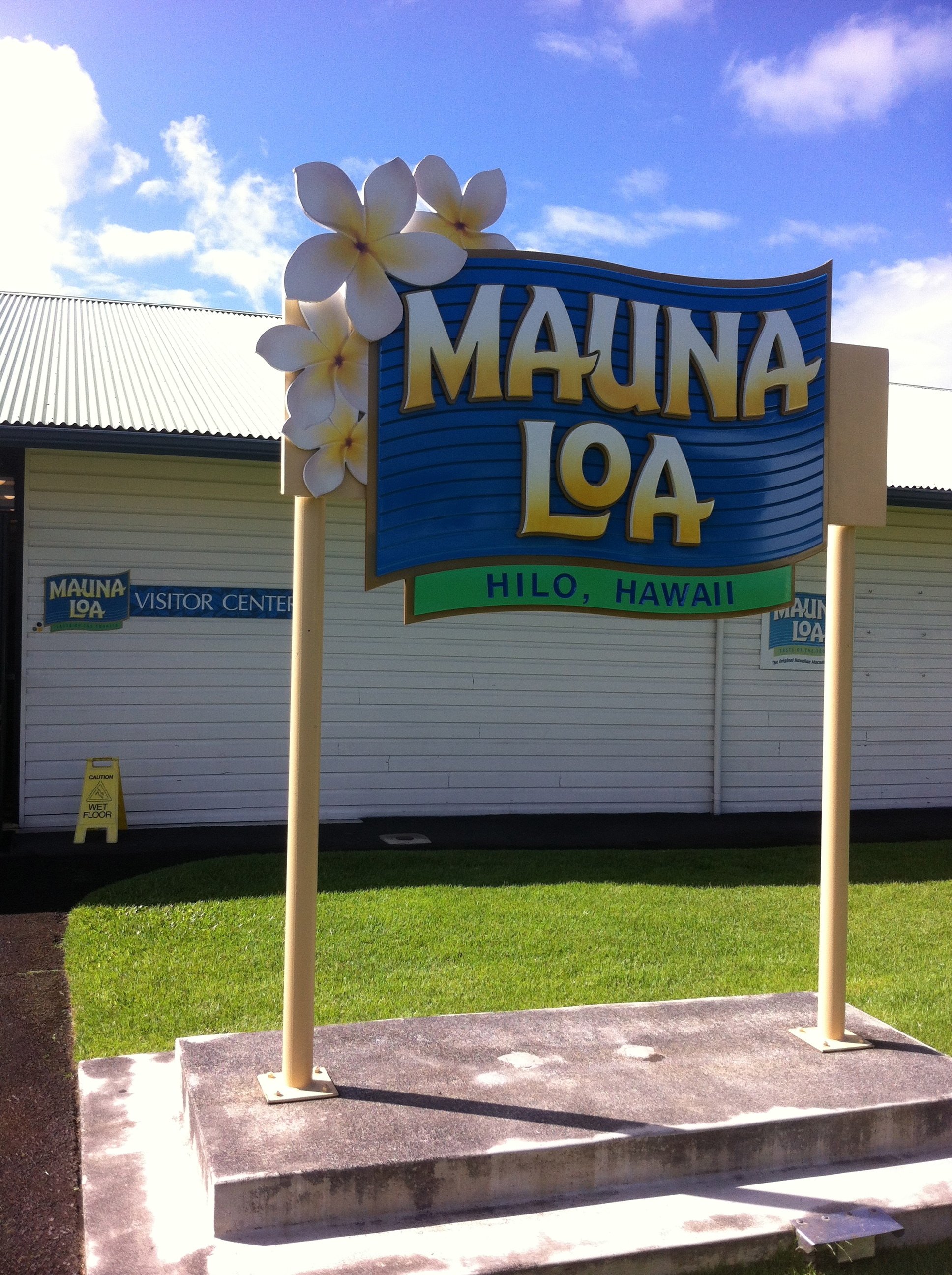 Mauna Loa Macadamia Nut Farm and Factory (10/5/2014)｜龍泉寺怪童, An Educator