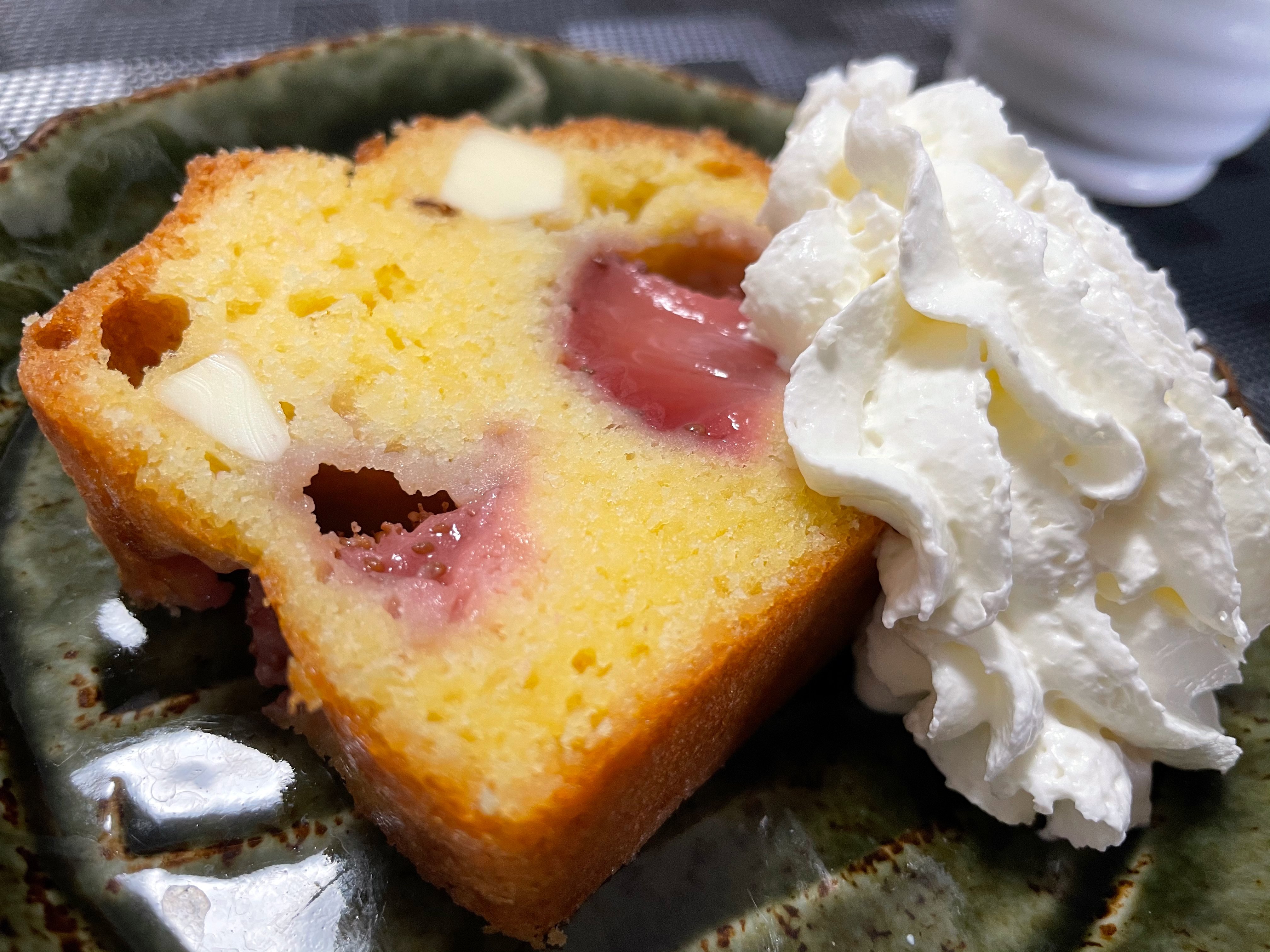苺とクリームチーズのパウンドケーキ しげさん Note 苺とクリームチーズのパウンドケーキ しげさん Note