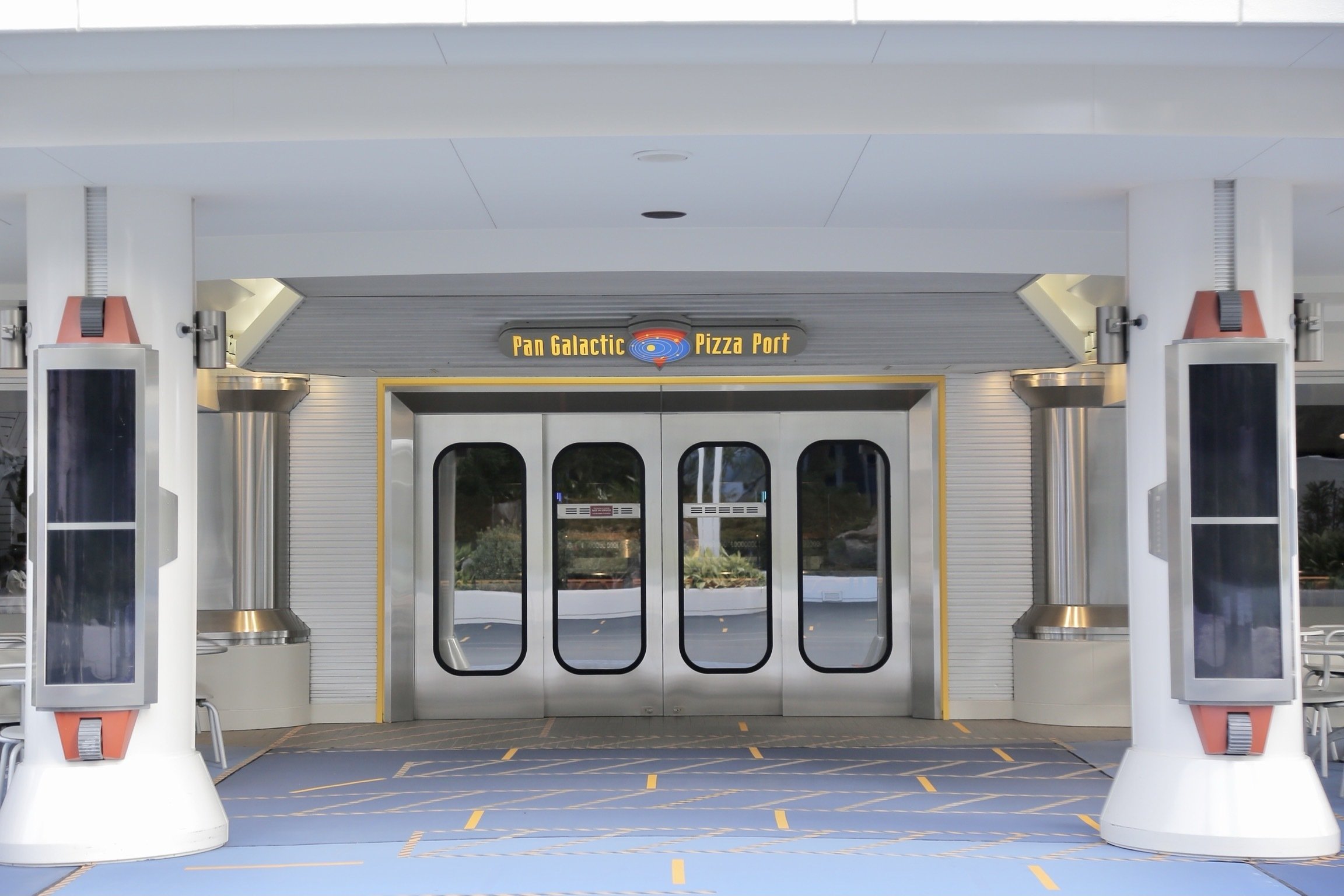 パン ギャラクティック ピザ ポート運営休止中の様子 ゆゆ Note