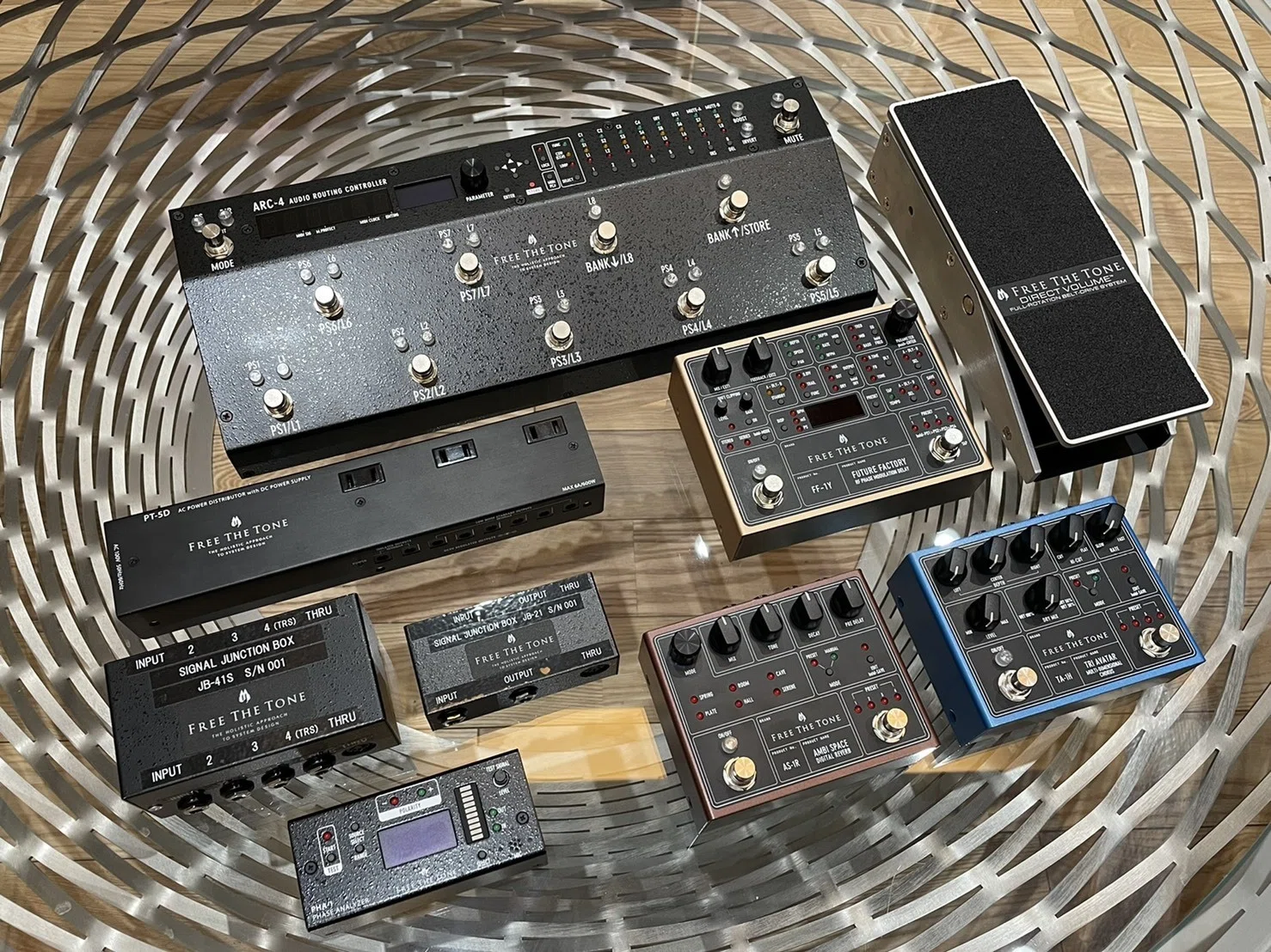 akira28000en　主役は銭形 メイン基板　リール　リール横音声基板 52FREE THE TONE代表林幸宏登場 補足資料｜八橋義幸
