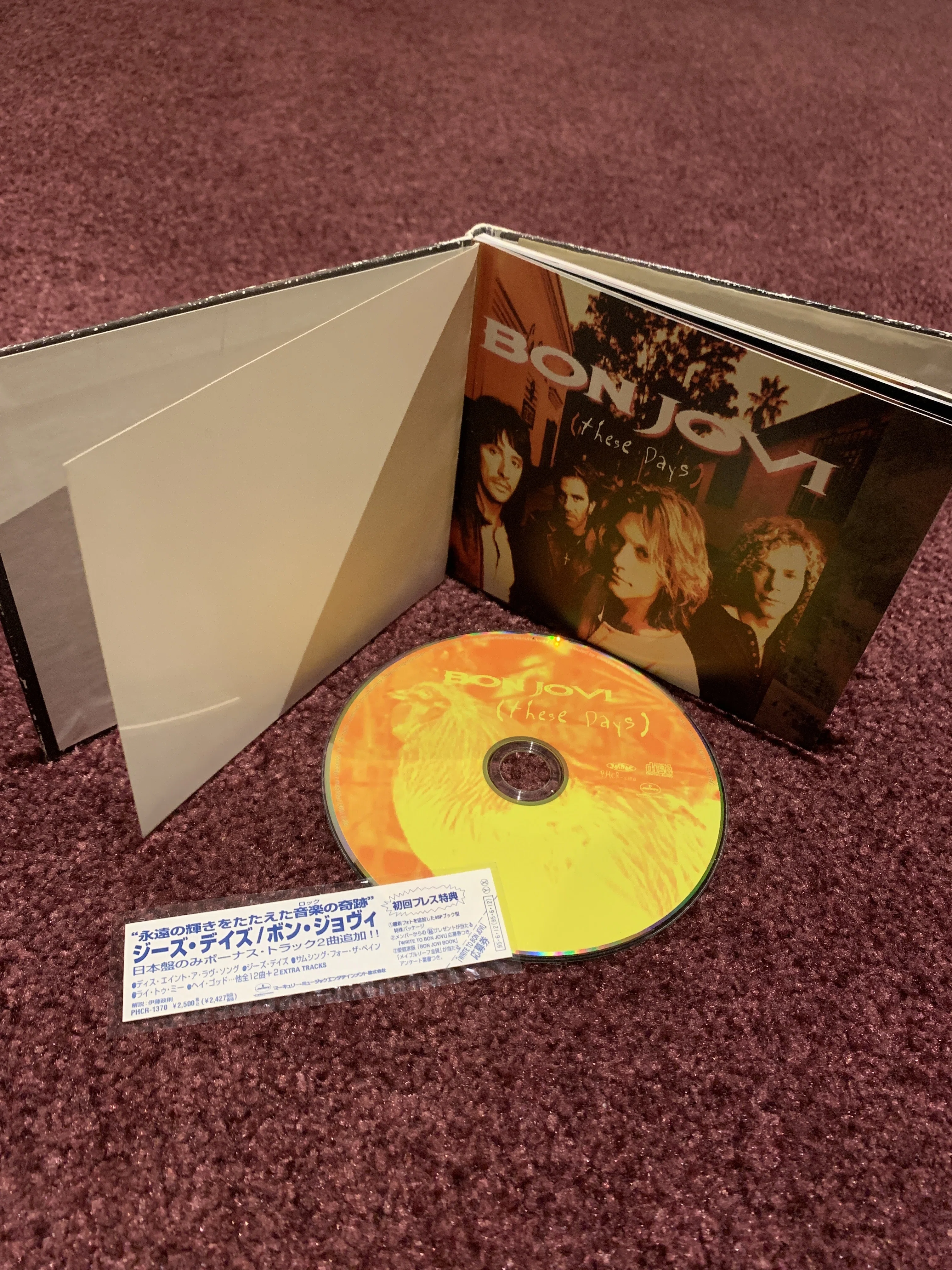 No.00089 Bon Jovi – These Days Mercury PHCR-1370 Limited Edition 