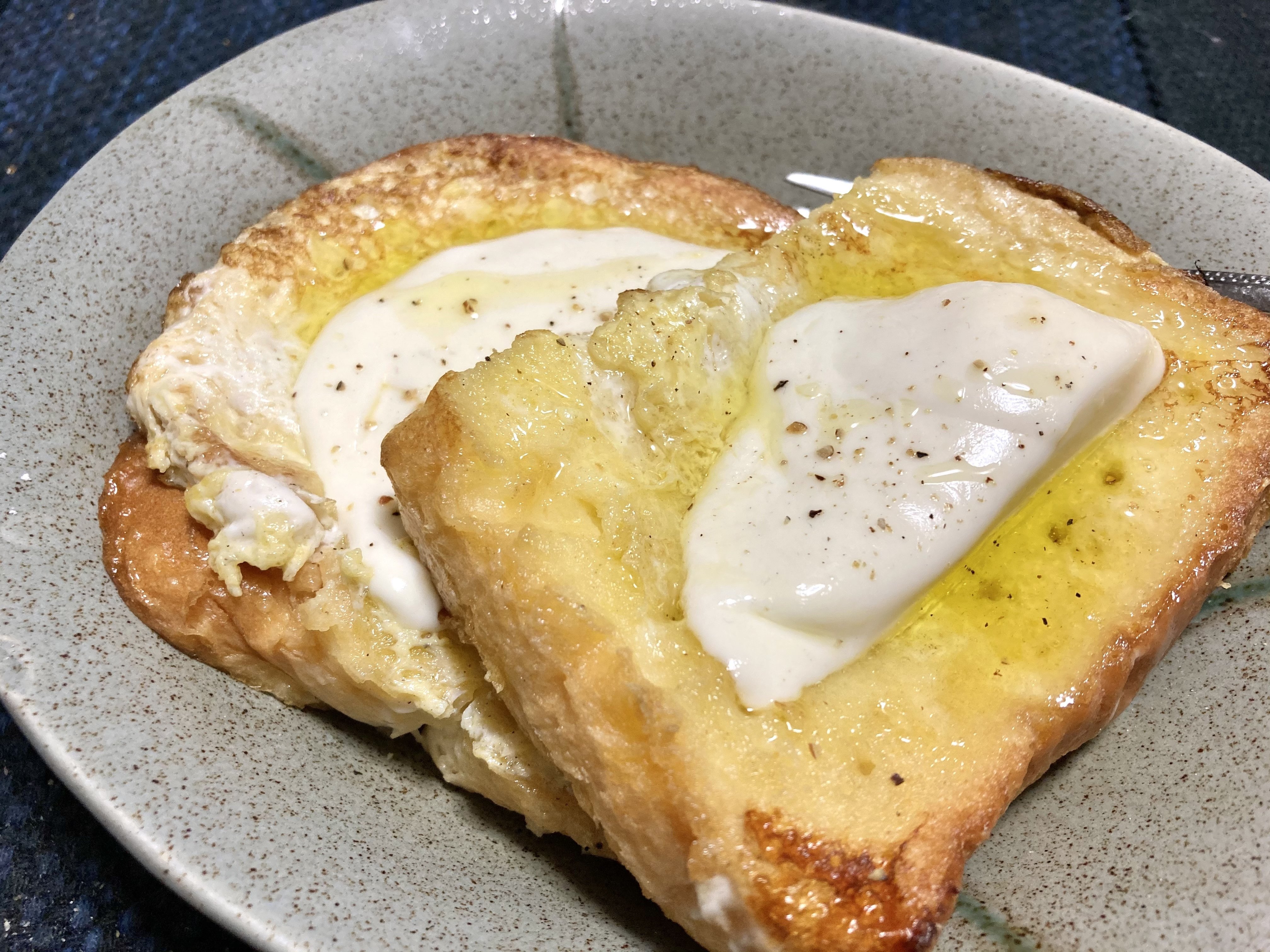 おうちで空想キャンプ飯 スキレットで甘くないフレンチトースト たぬき女将 郷土料理研究家 Note おうちで空想キャンプ飯 スキレットで甘くないフレンチトースト たぬき女将 郷土料理研究家 Note