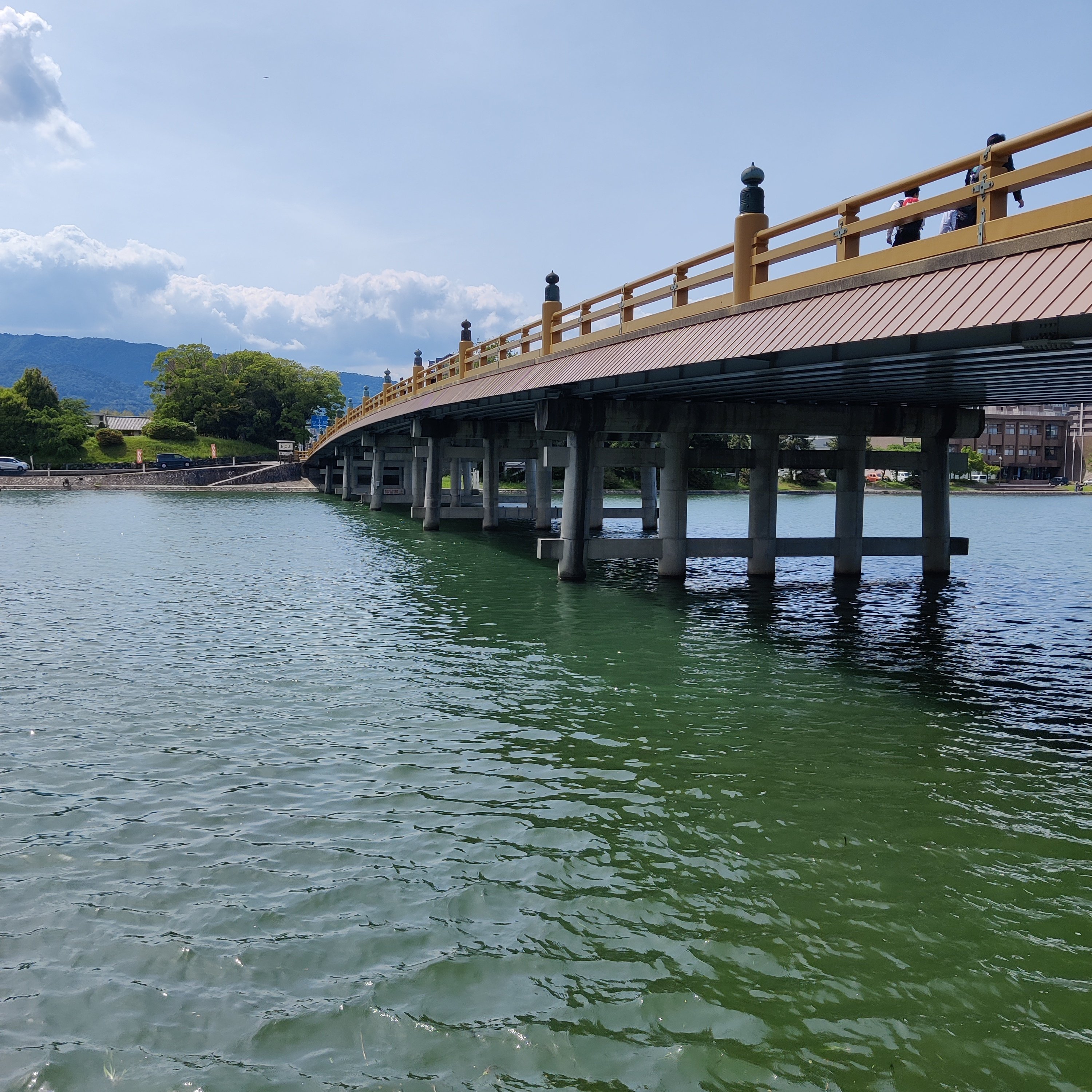 瀬田の唐橋 京都を守る重要な橋 唐橋を制する者は天下を制す 修家大雄 レストラン ラ フェ Note