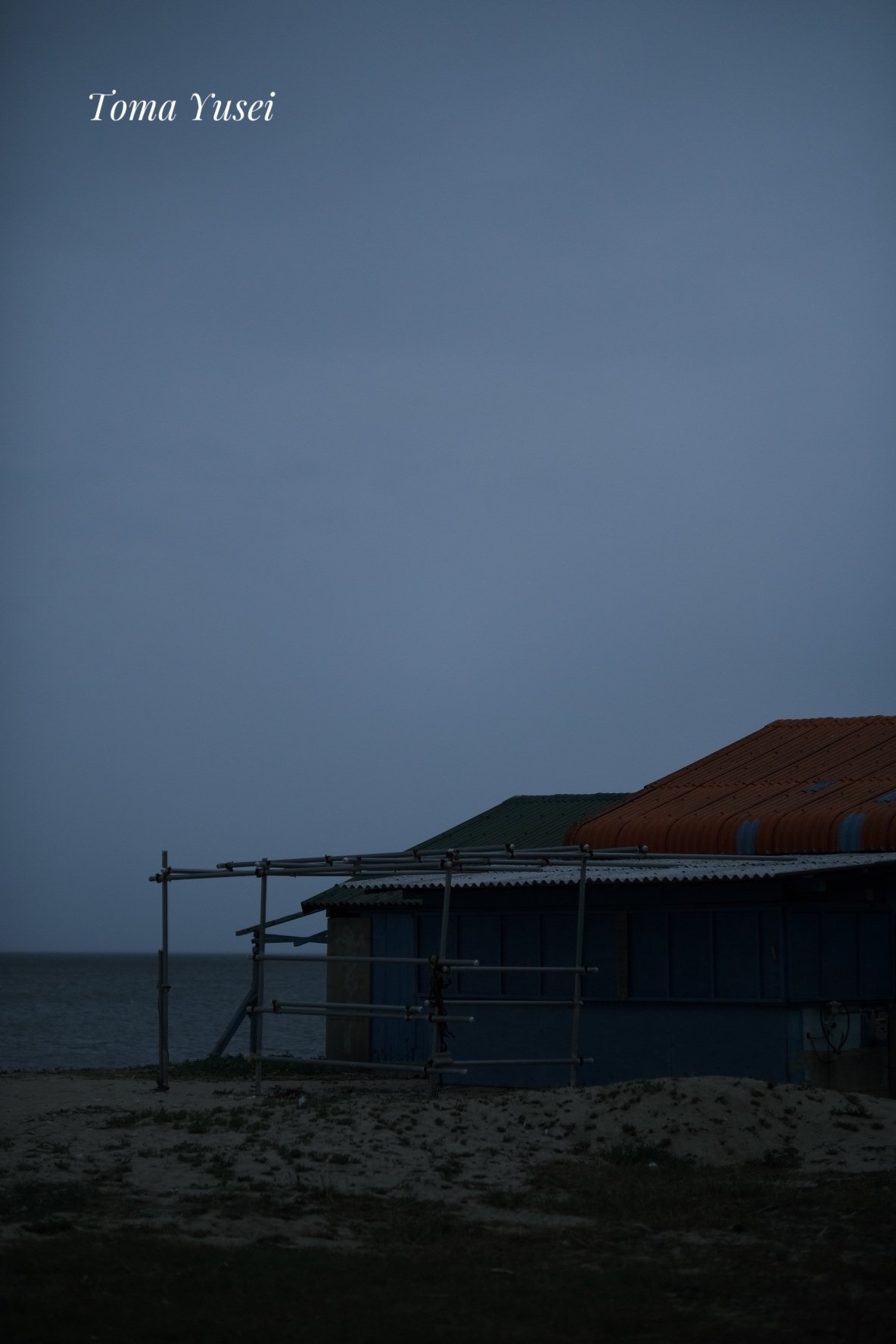 Silent Scene 孤海 海の家 トウマ ユウセイ 写真で語る静寂な世界 Silent Scene Note Silent Scene 孤海 海の家 トウマ ユウセイ 写真で語る静寂な世界 Silent Scene Note