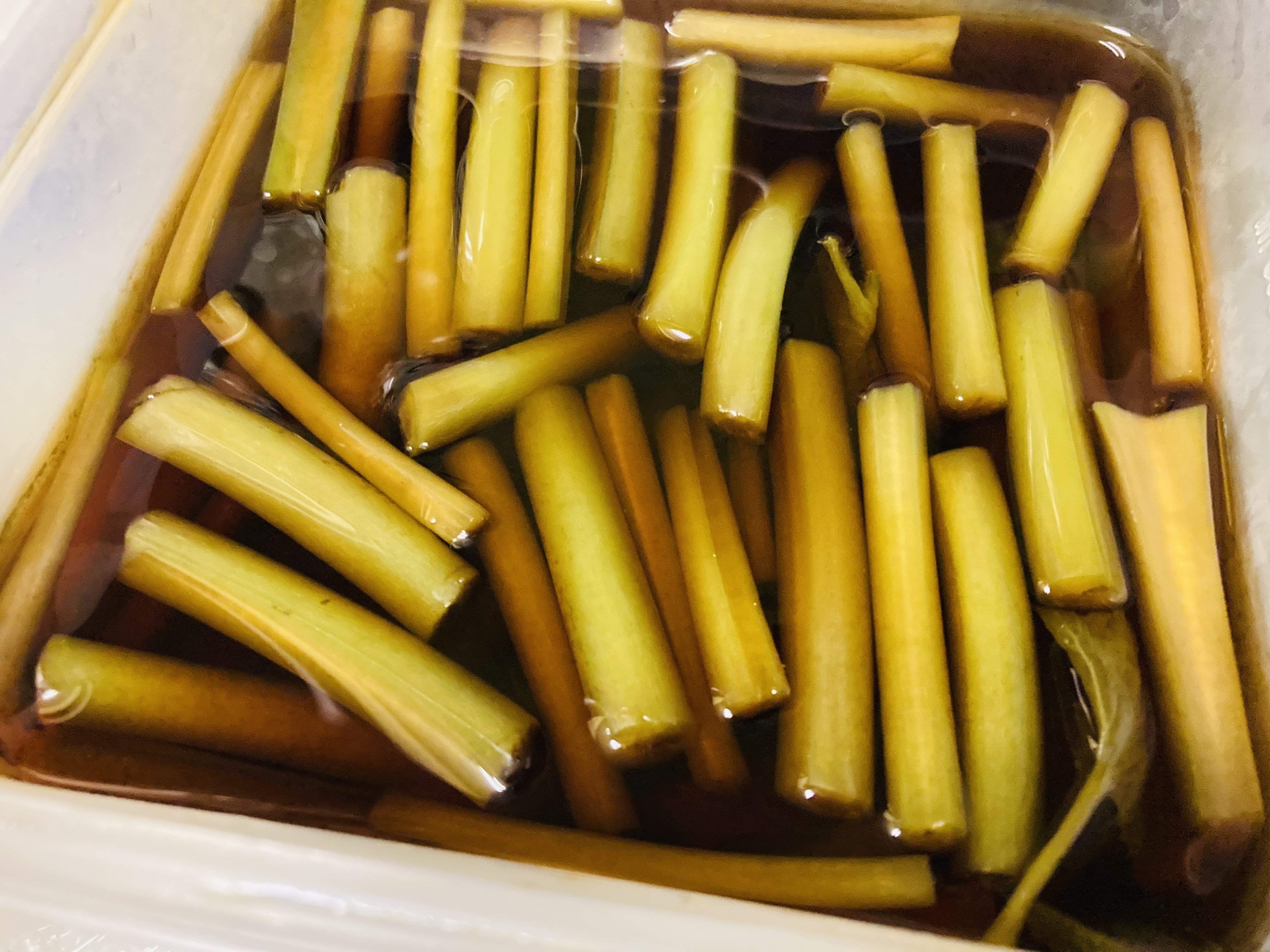 いそいそと山葵を丸ごと食べつくす 今月の東北食べる通信 たぬき女将 郷土料理研究家 Note いそいそと山葵を丸ごと食べつくす 今月の東北食べる通信 たぬき女将 郷土料理研究家 Note