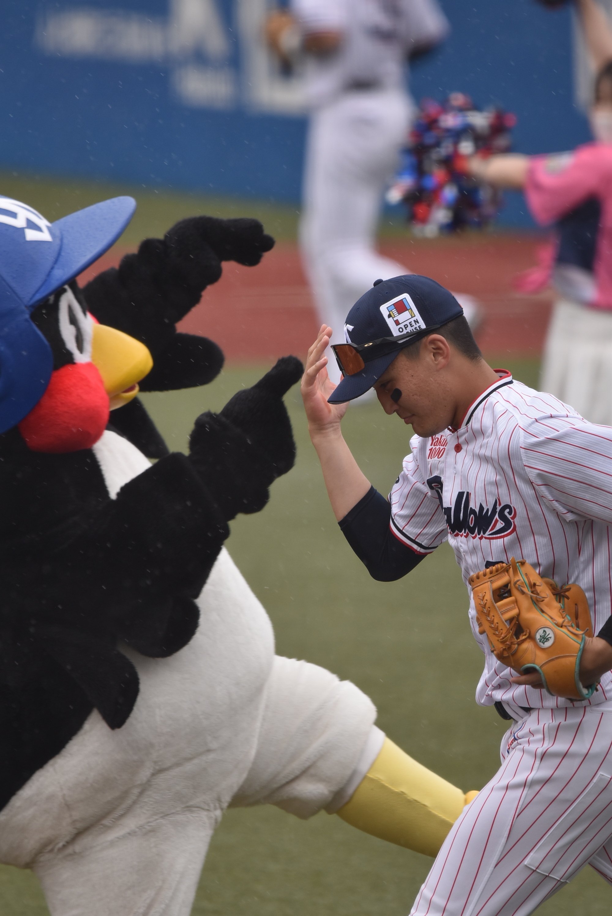 ヤクルトスワローズ森岡良介コーチ実使用ユニフォーム 購入 東京