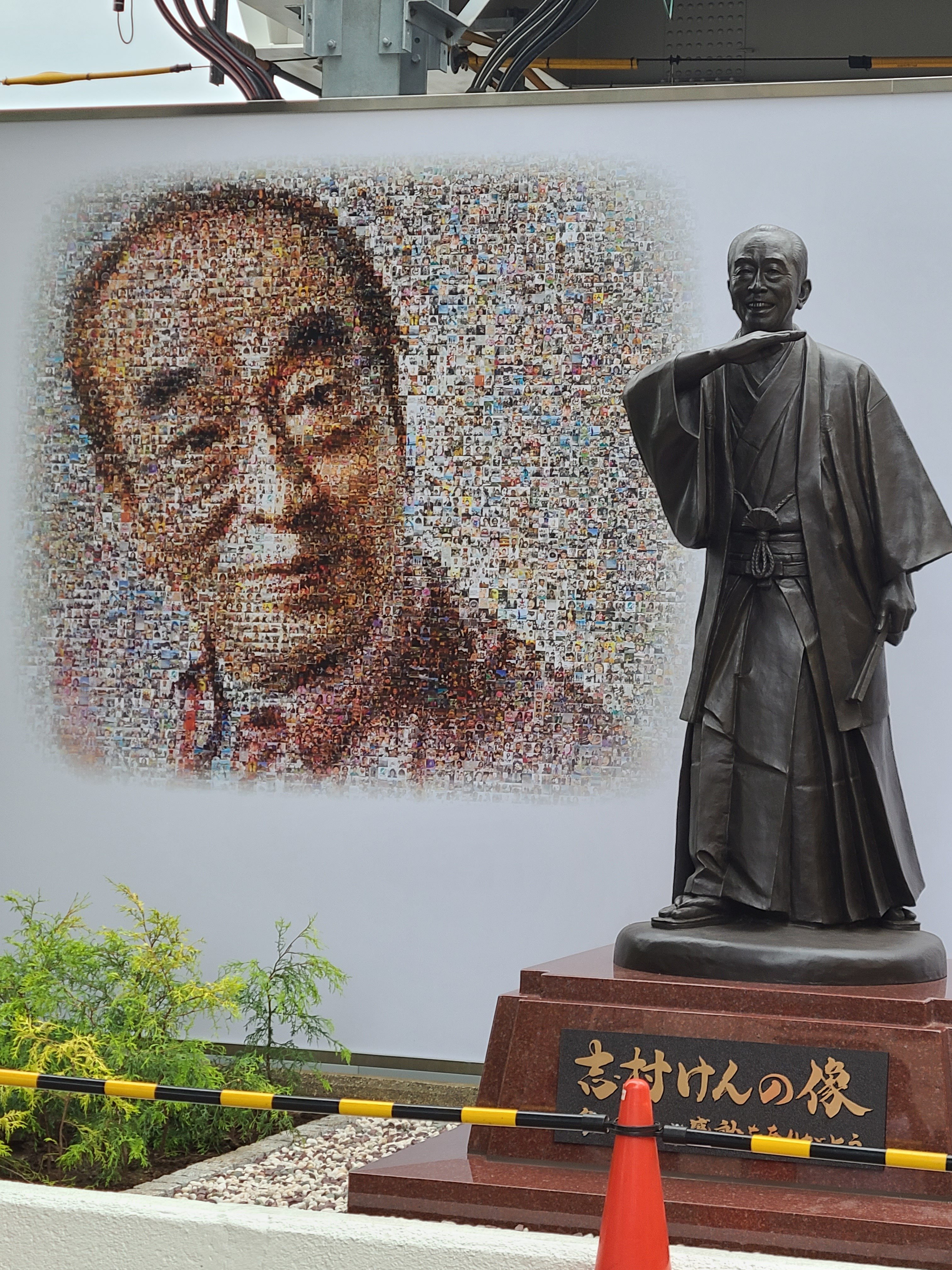 志村けんの銅像｜千求麻也