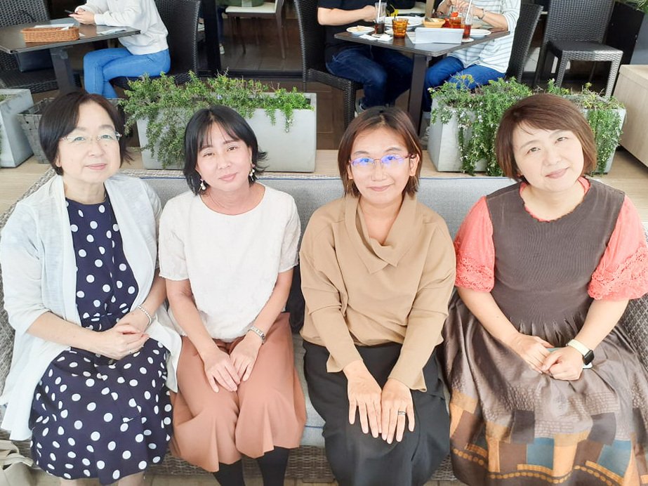 おしゃれすぎる海の見えるレストラン The Surf Ocean Terrace ザ サーフ オーシャンテラス で女子会開催 京本 薫 ５０歳からの 女性の起業 ファンが集まる集客術専門家 兼 集客成功カメラマン Note