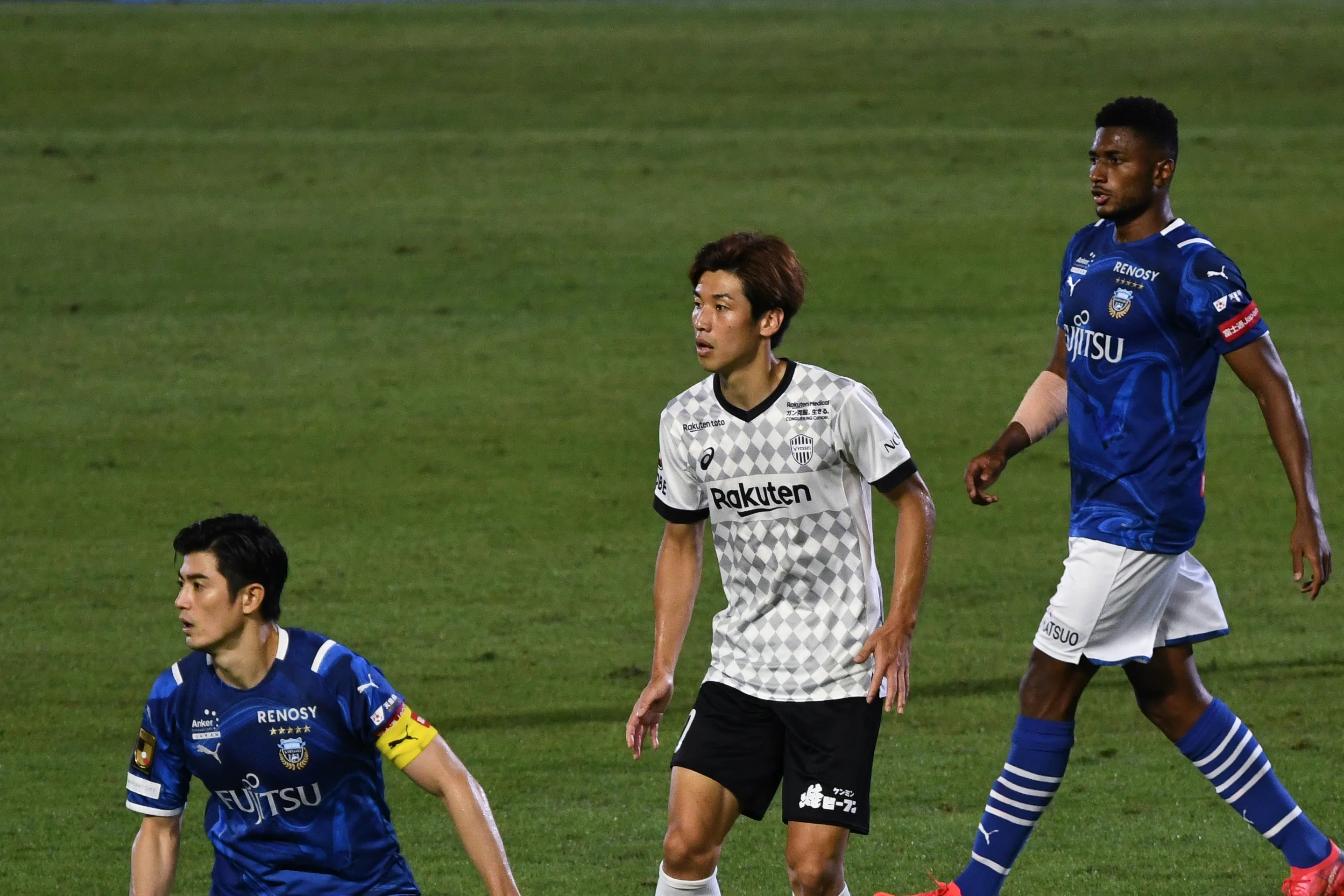 大迫vsジェジエウ 谷口彰悟 川崎フロンターレ対ヴィッセル神戸 9月29日 Hla0048 Note