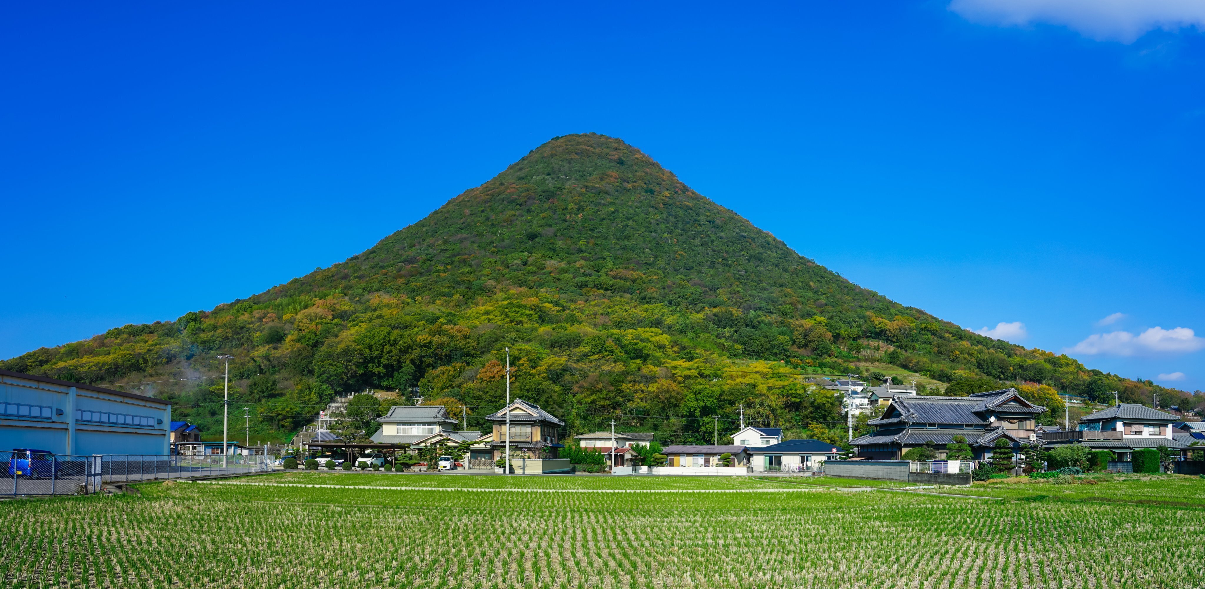 美しい日本の風景 香川県 飯野山 Tabifleeeeek たびふりーく 旅のオンラインサロン Note
