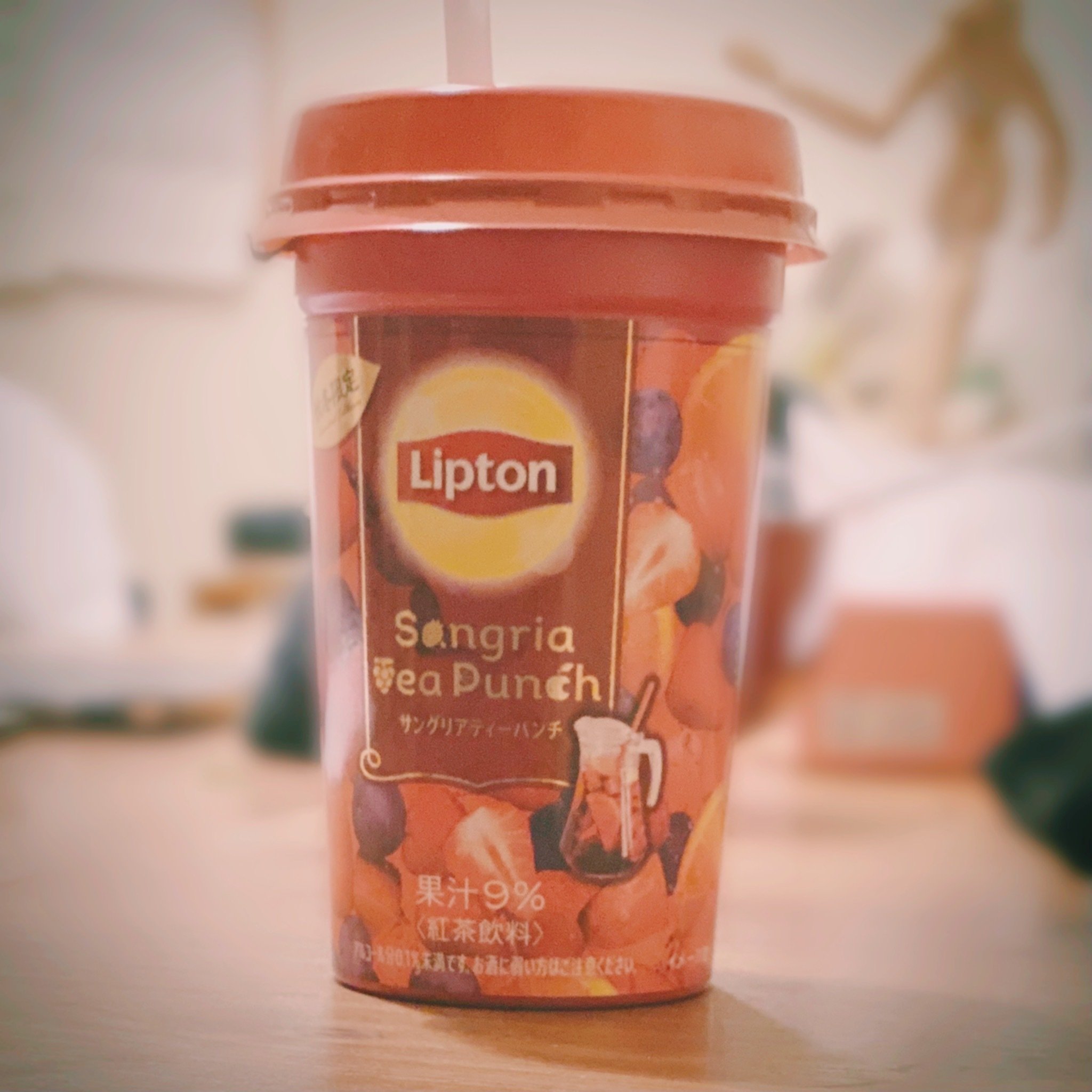 紅茶だけどサングリア クリームソーダ Note