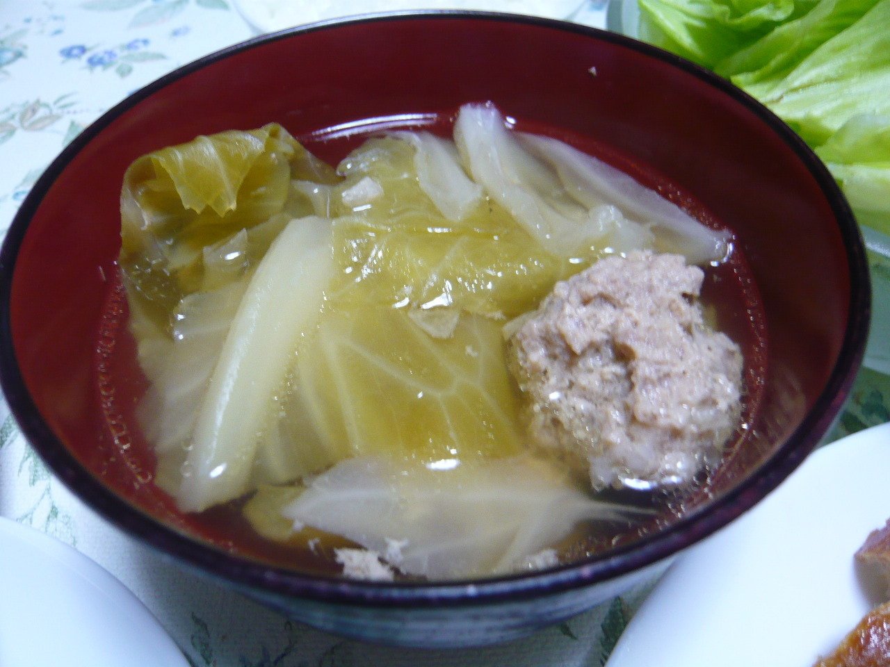 今日のばｂ晩御飯 キャベツと肉団子のスープ 鶏モモ肉のパリパリ焼き かぼちゃの煮物 水野かつひこ Note