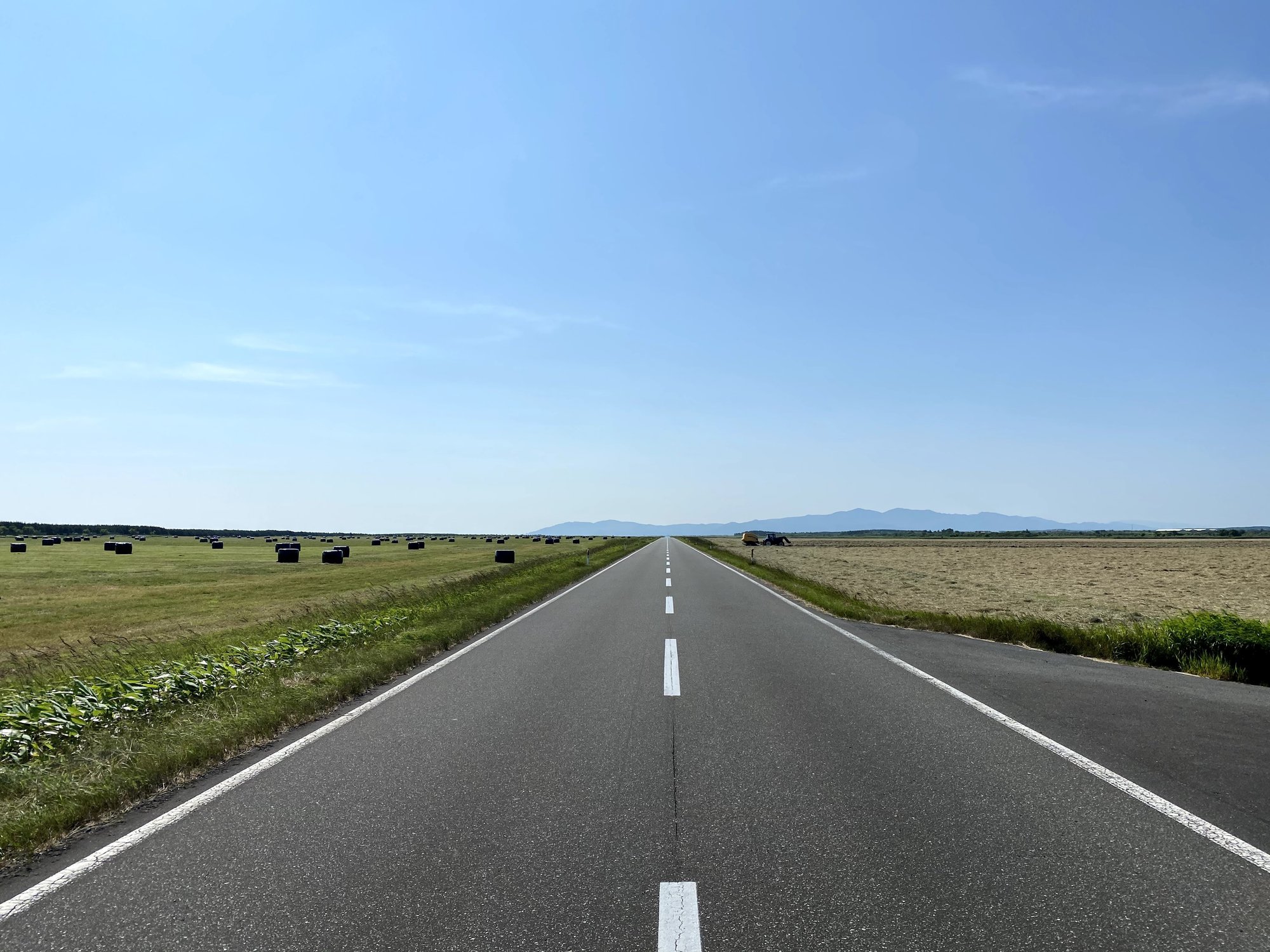唯一無二な直線道路の魅力をただただお伝えしたい記事 北海道猿払村 唯一無二な直線道路の魅力をただただお伝えしたい記事 北海道猿払村