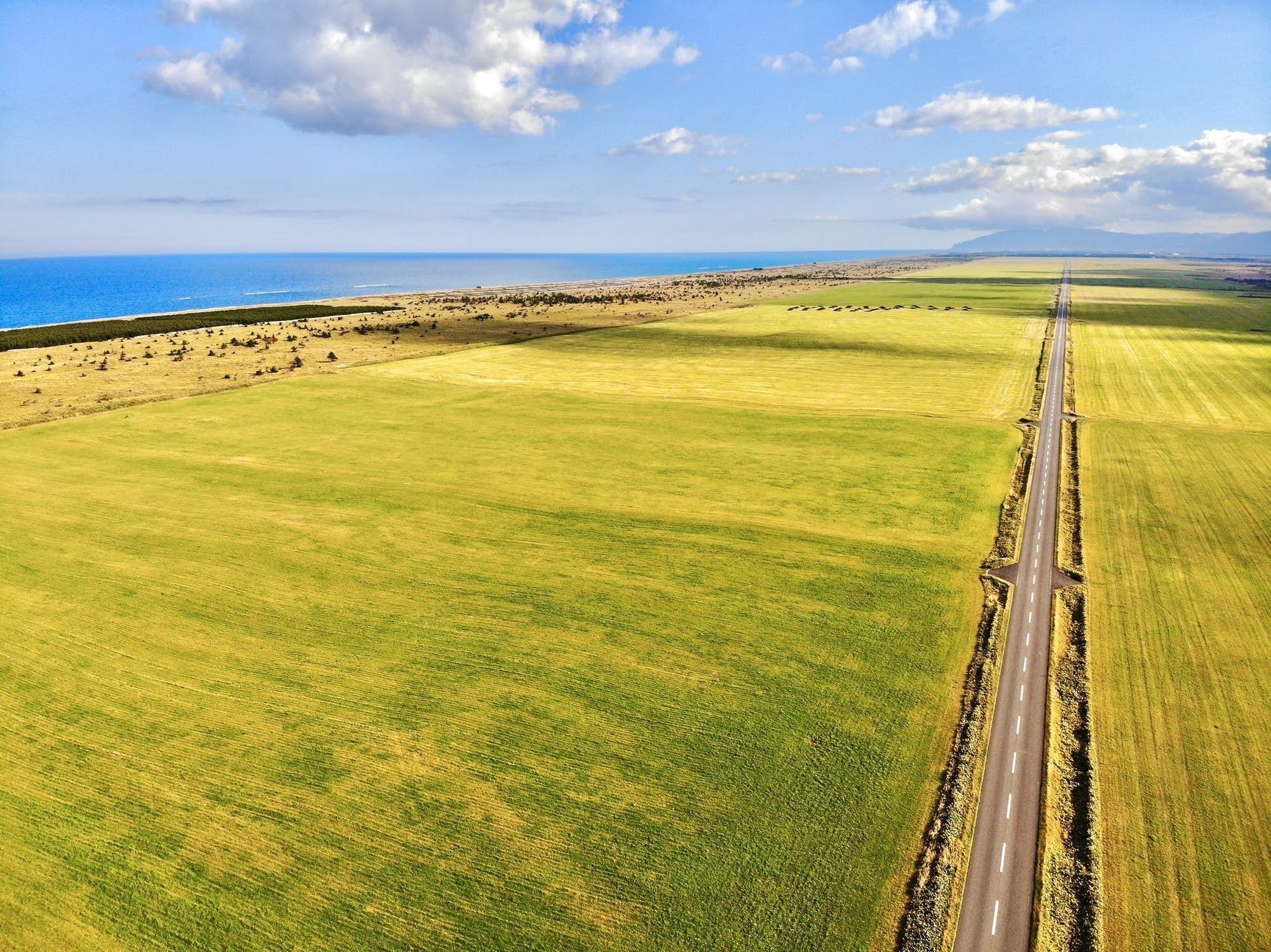 唯一無二な直線道路の魅力をただただお伝えしたい記事 北海道猿払村 唯一無二な直線道路の魅力をただただお伝えしたい記事 北海道猿払村