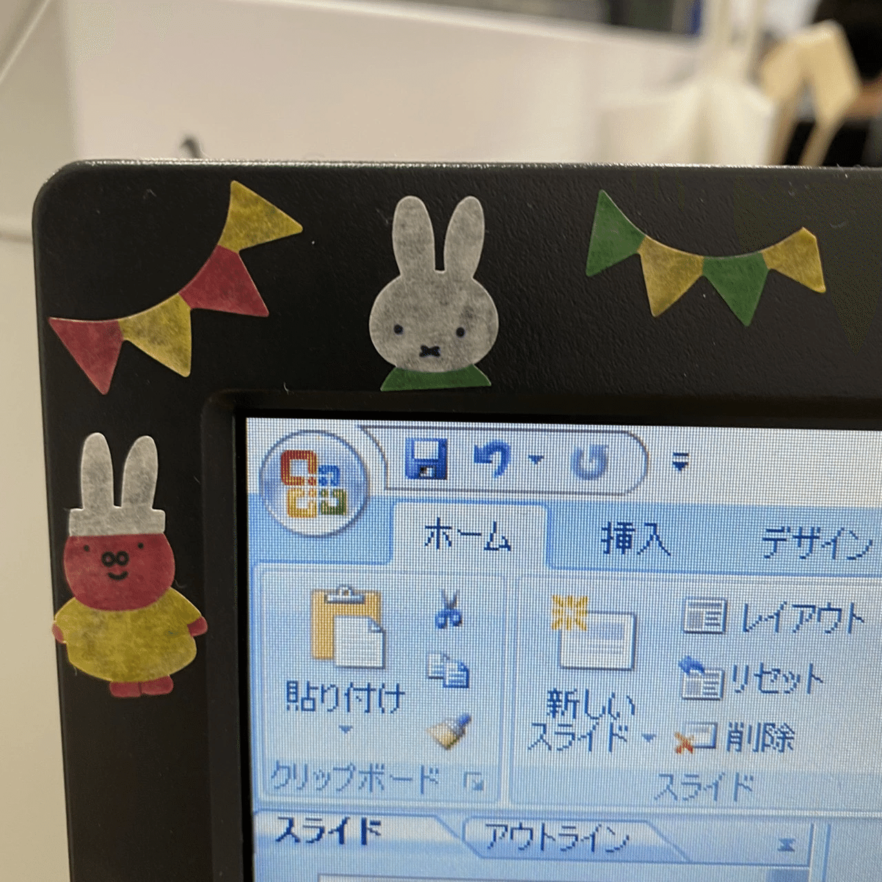 働きやすい環境はジブンでつくる 社員のデスク周りを紹介します 株式会社トリニアス Note