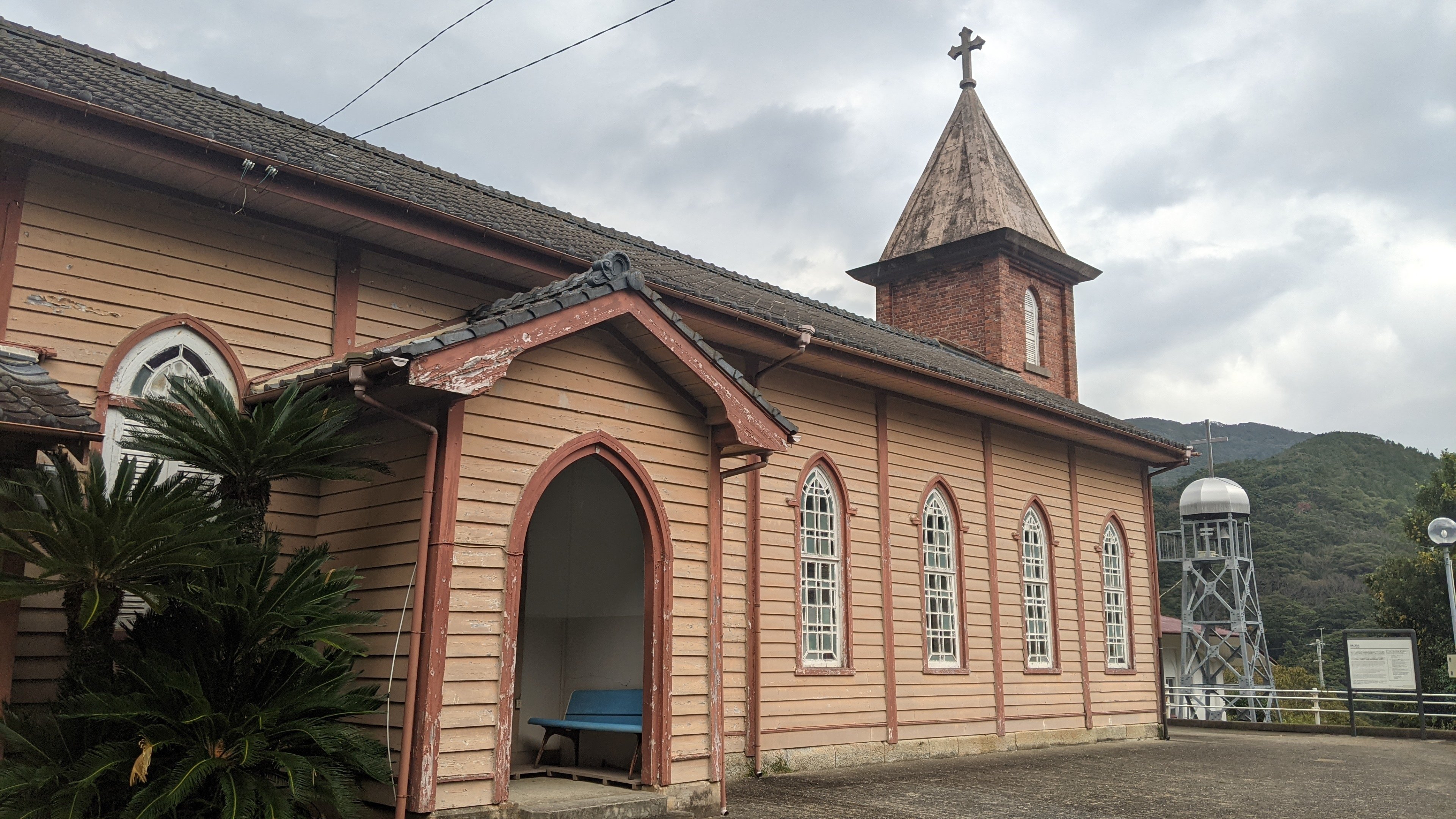 上五島教会巡り（13）旧鯛ノ浦教会｜町田 奈桜