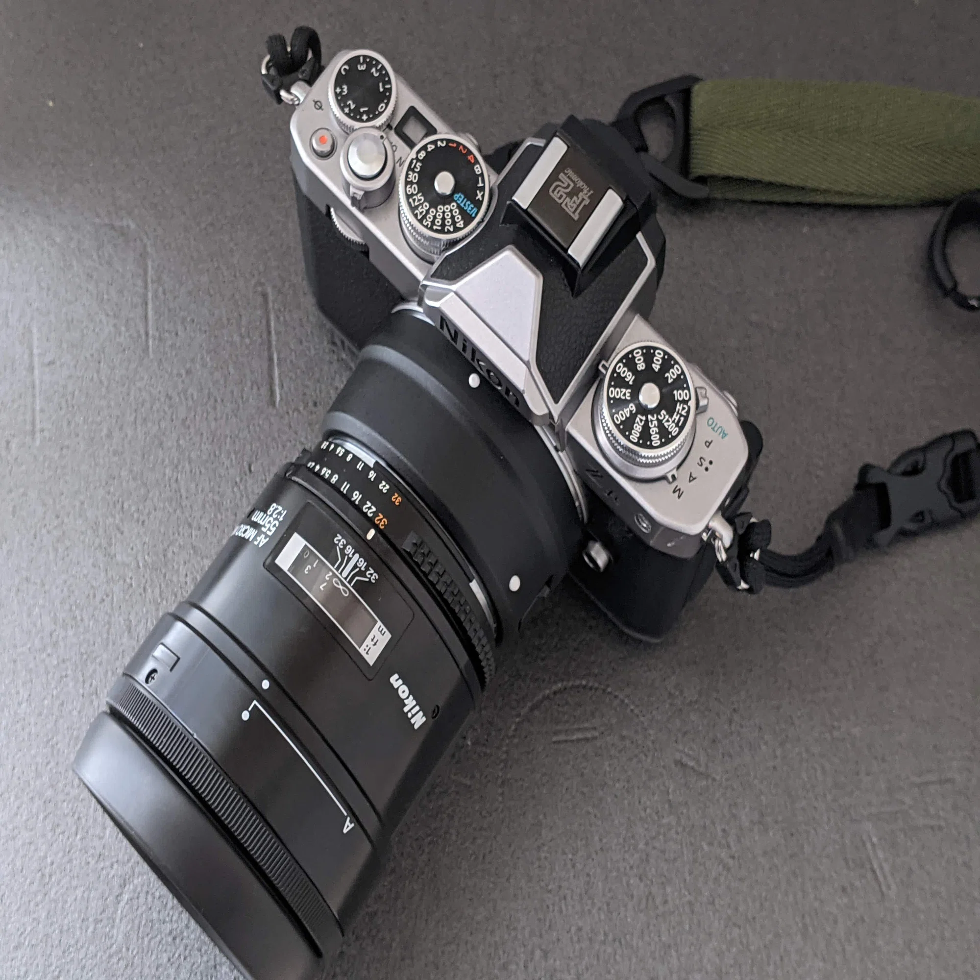 Ai AF Micro-Nikkor 55mm F2.8sを整備して，スナップ写真を撮ってみた 