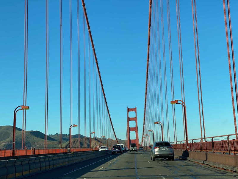 本当に久し振りにサンフランシスコです。美しい・・・私は実は「橋」ってのが大好きで、それを渡るとかもうドキドキします。