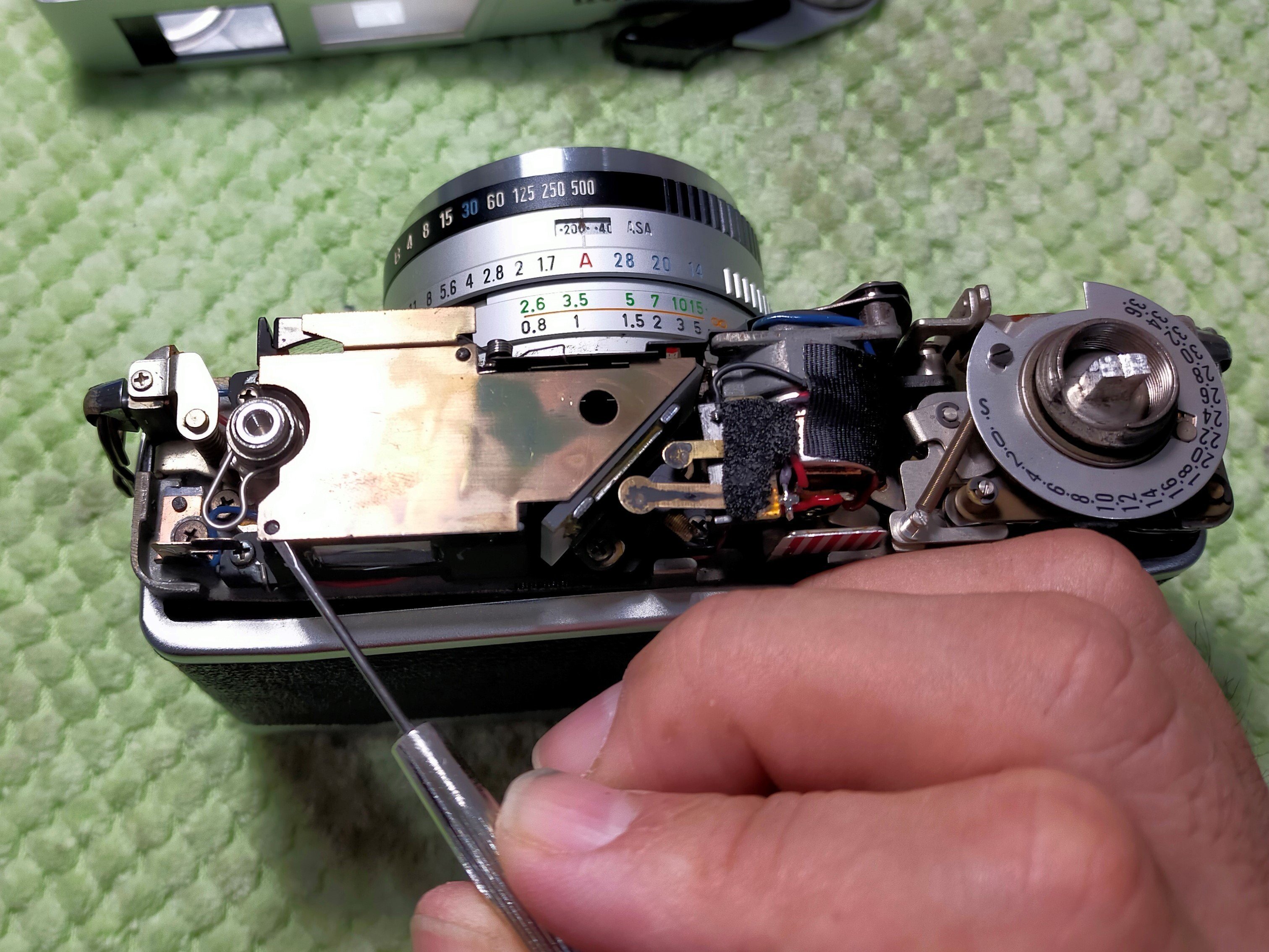 Canon New Canonet QL17の分解｜フィルムカメラ修理のアクアカメラ｜note