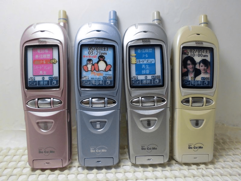 わたしが使っていた携帯電話の機種を振り返ってみる｜櫻庭みゆ