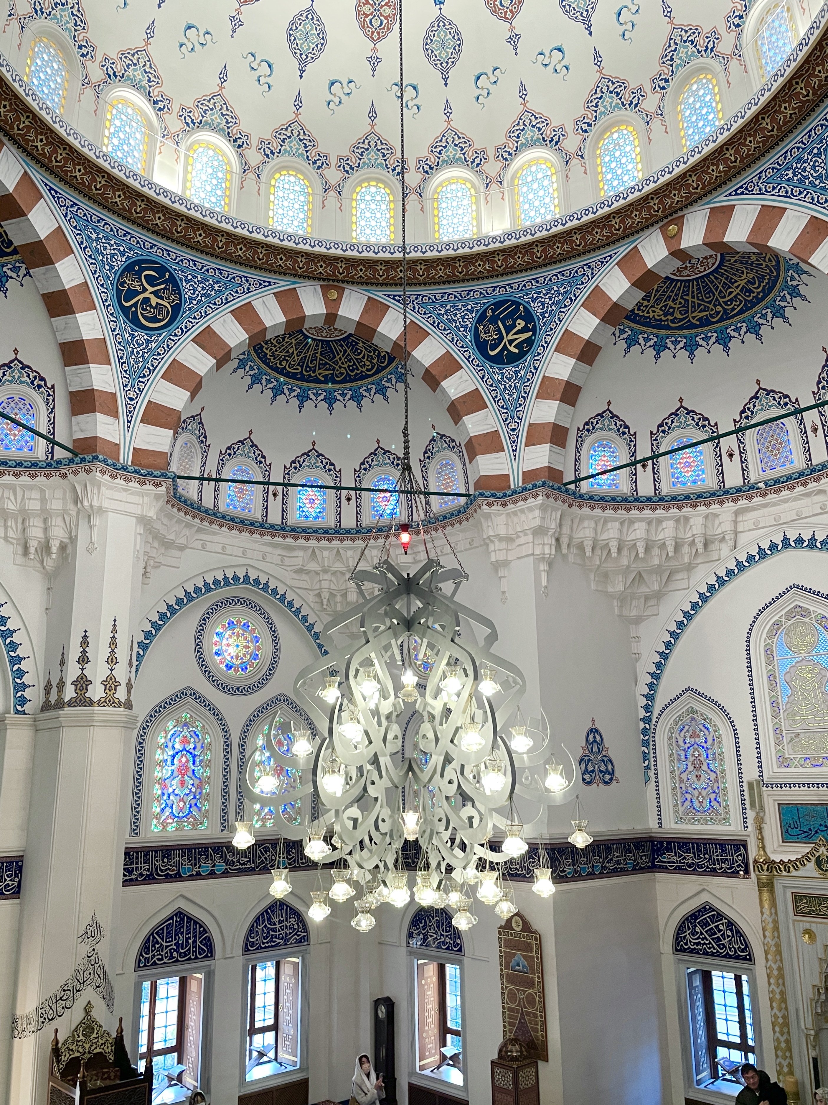 東京ジャーミィで礼拝見学|トルコ文化とイスラム教についてもガイドし