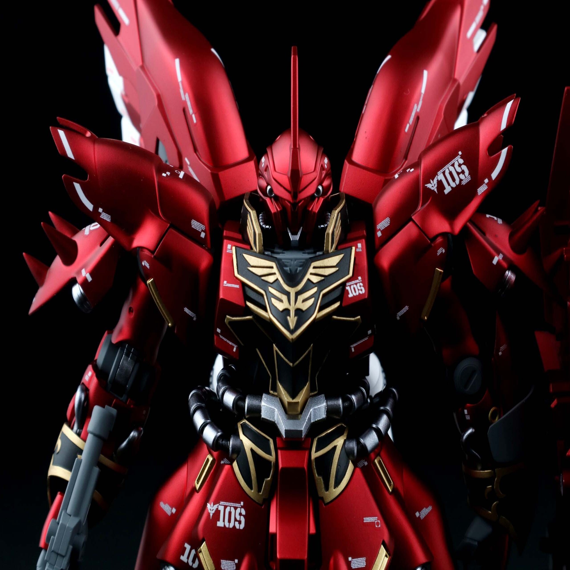 つや消しキャンディ塗装で Hgucシナンジュ をより美しく ジンのガンプラ研究室 Note