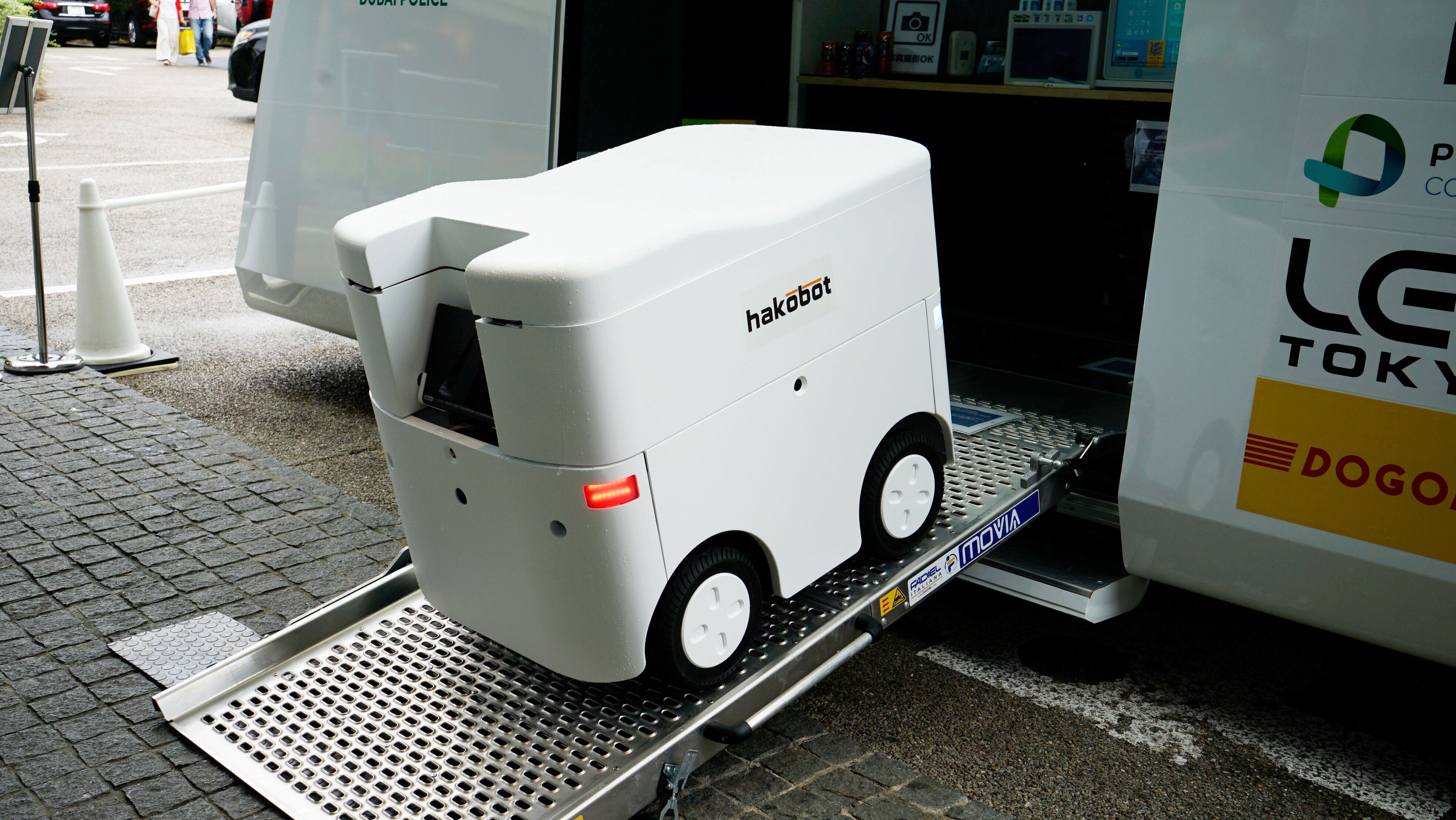 Hakobotの自動配送ロボットの紹介 - ハードウェア編 -｜株式会社Hakobot