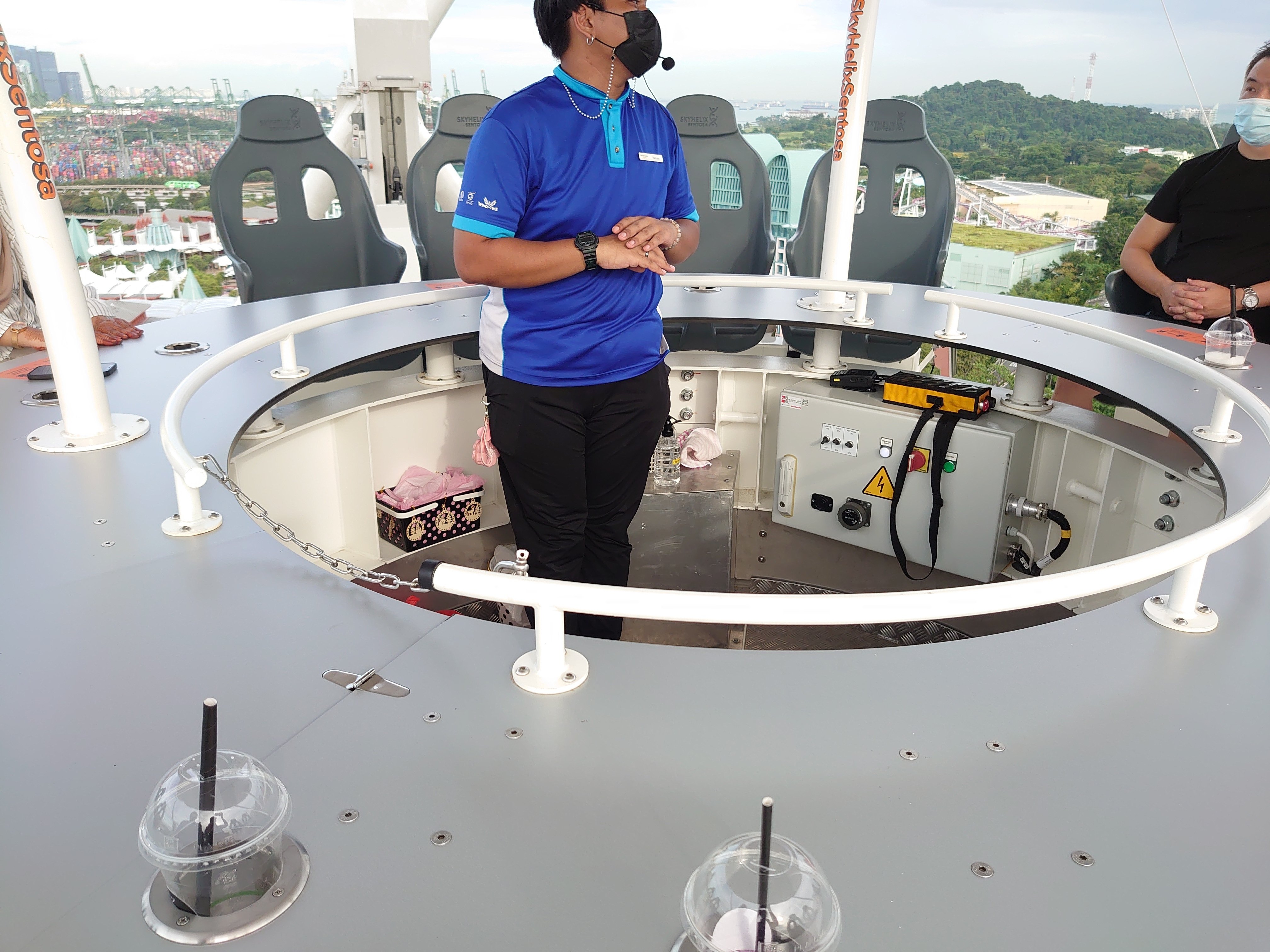 シンガポール＞新アトラクション・SKYHELIXへ初日に行ってきました