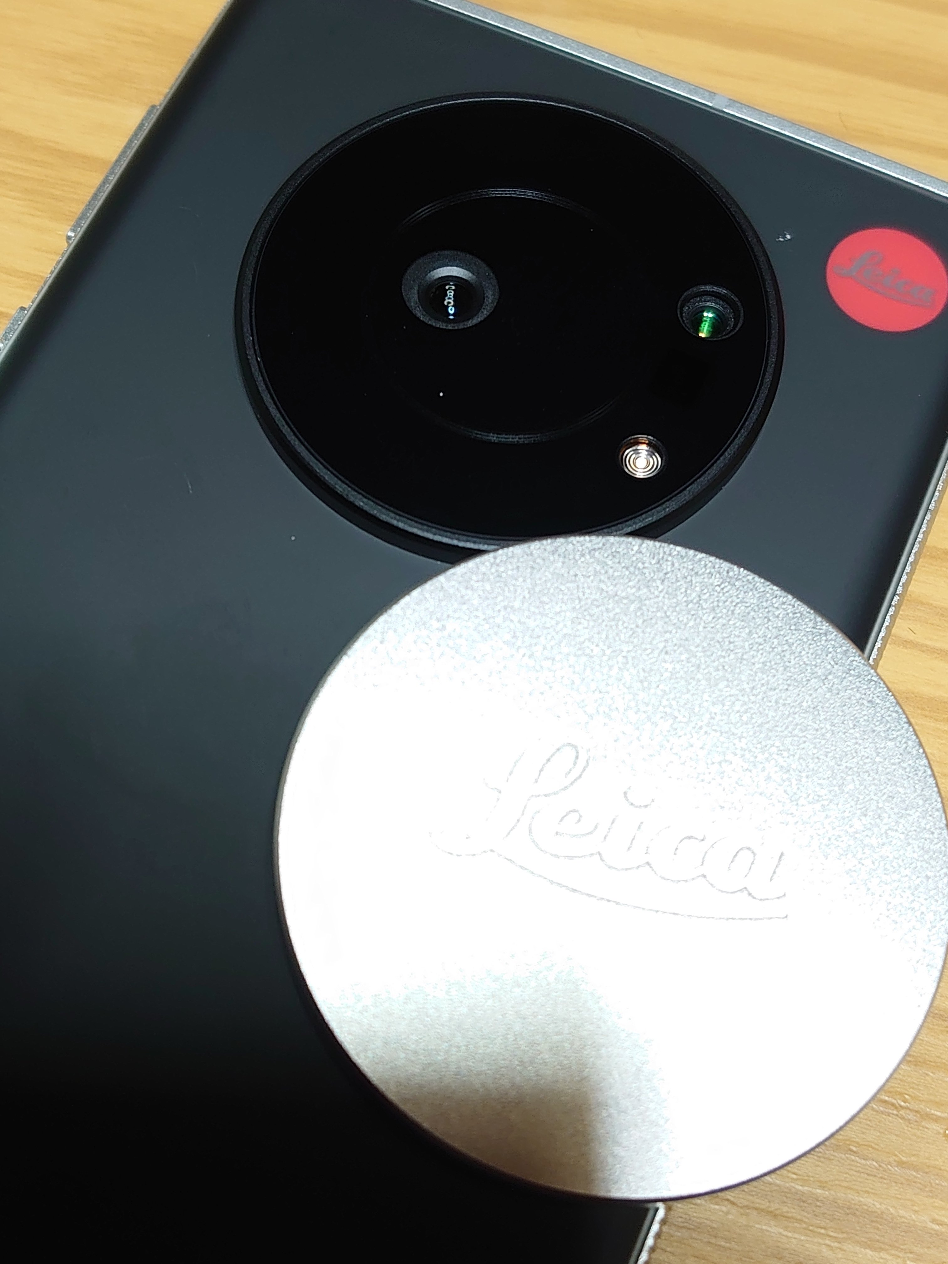 Leitz Phone 1を買ってみた｜kaz@Pinguist!