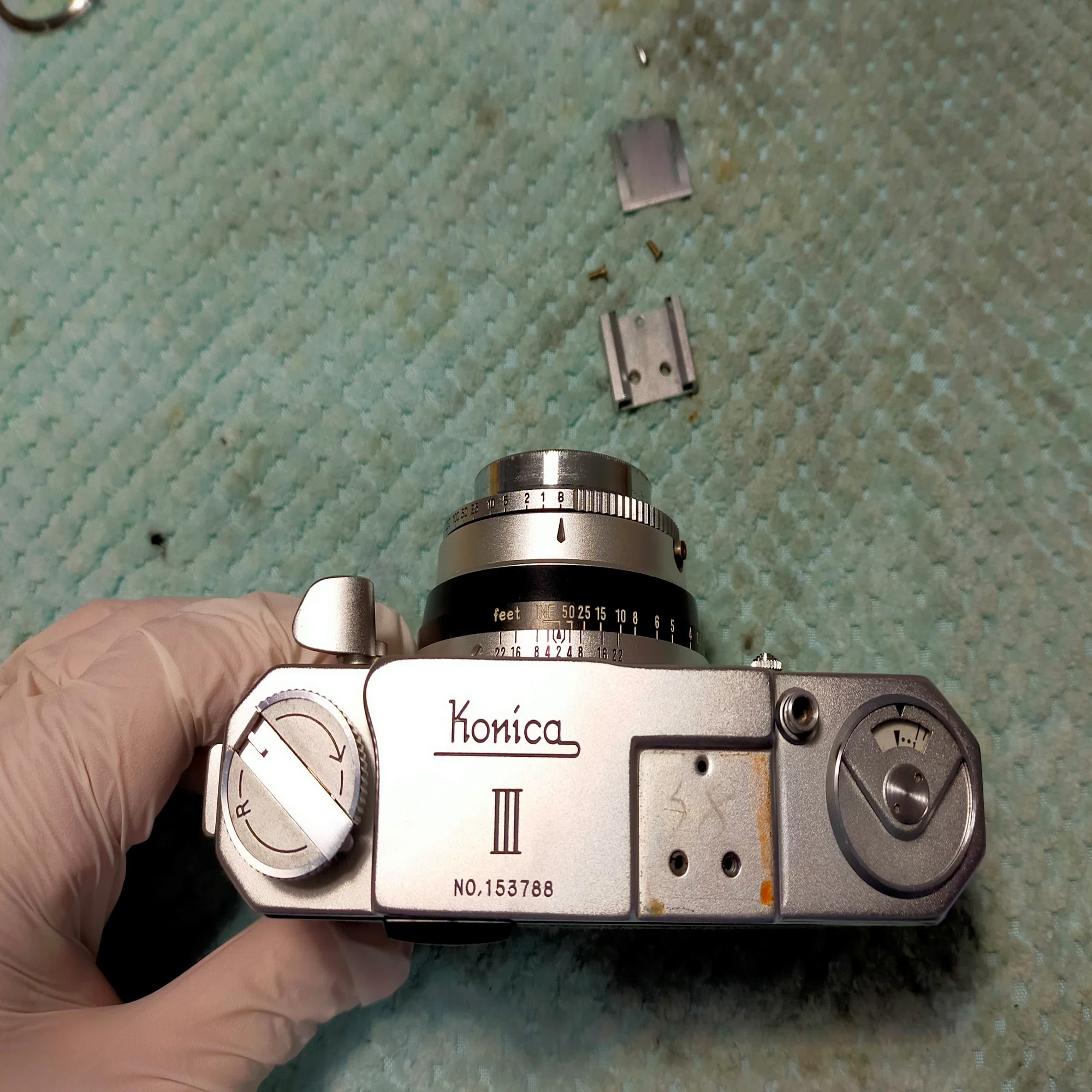 コニカ IIIの分解｜フィルムカメラ修理のアクアカメラ