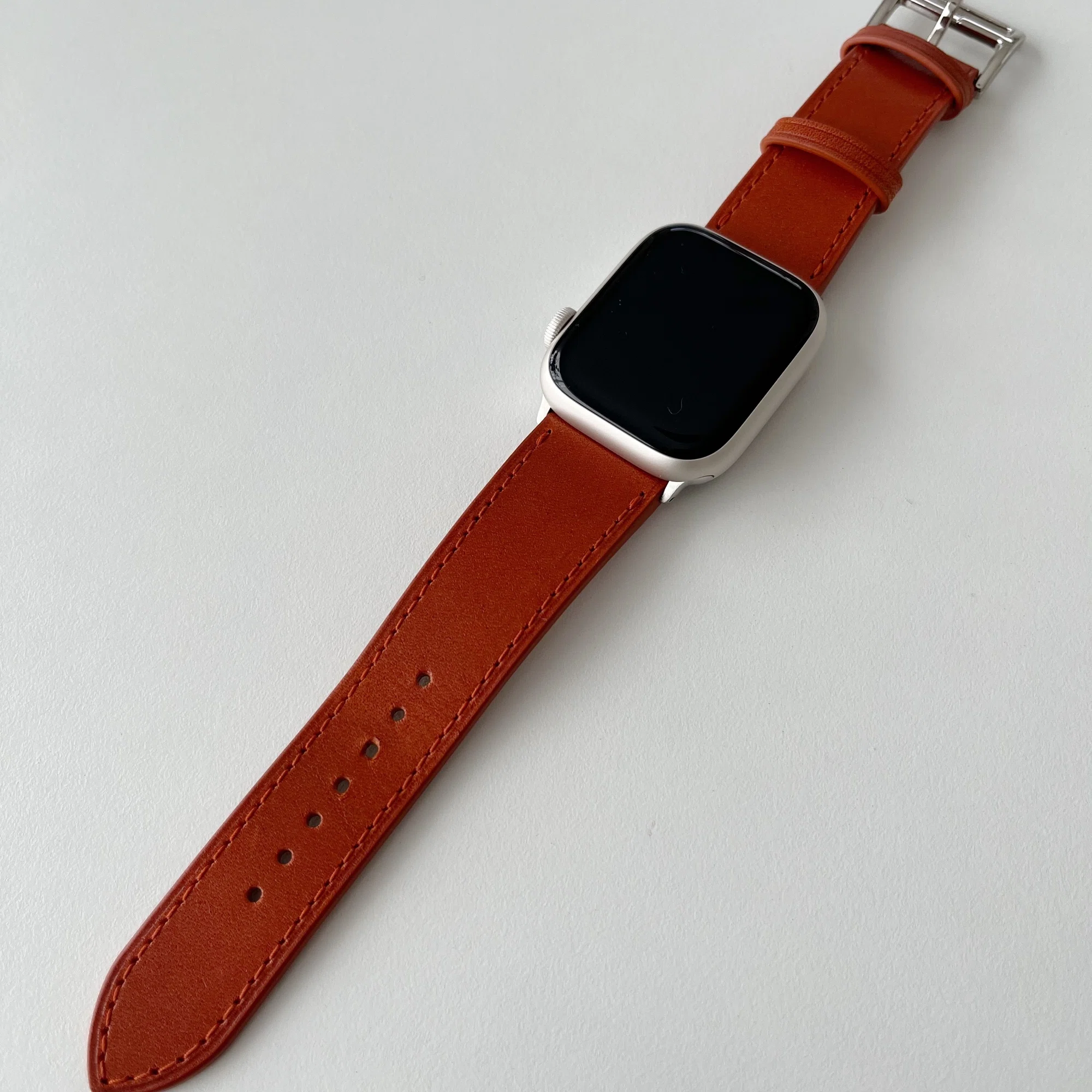 Apple Watchのバンドを探す旅｜tiny