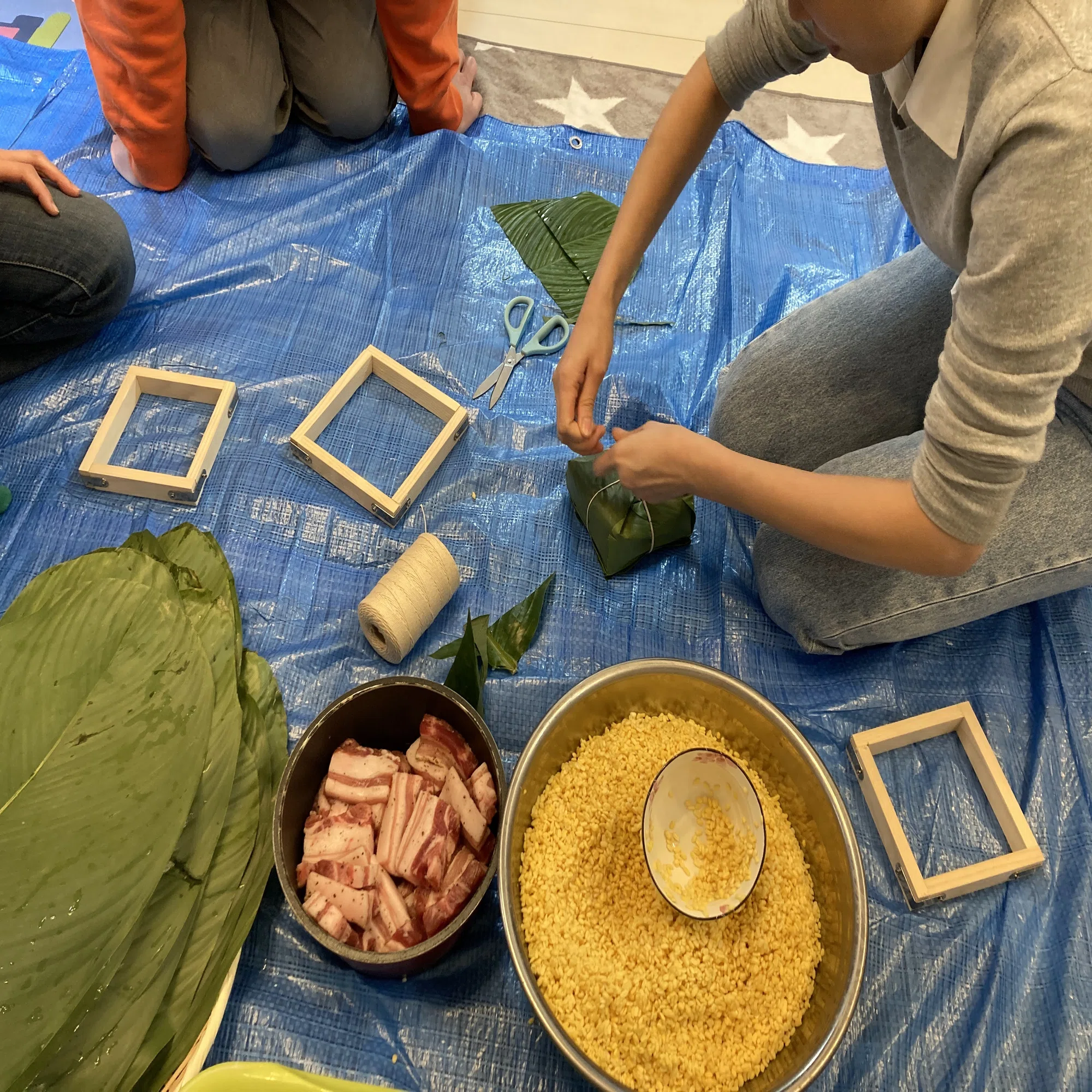 5 日本でベトナムちまき Banh Chưng づくり 21 12 19 Muneko Note