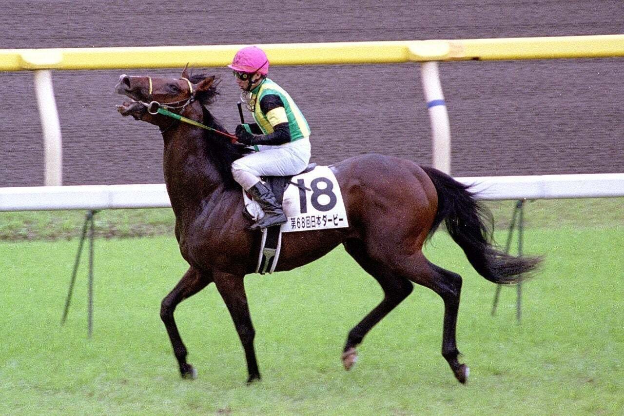 ウマ娘で学ぶ競馬史 #21 幻の世代 (2000〜01)|マツウラ ウマ娘で学ぶ競馬史 #21 幻の世代 (2000〜01)|マツウラ