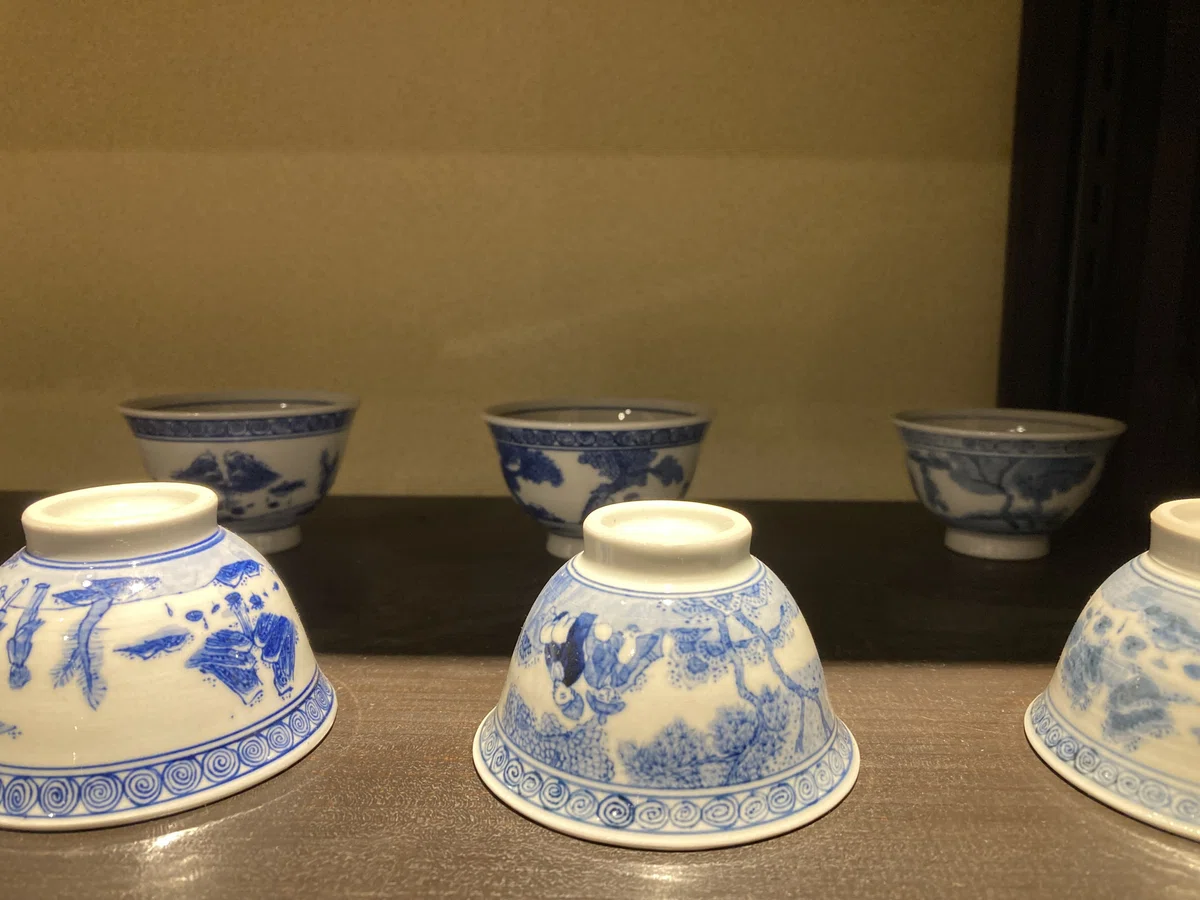 湖東焼段重